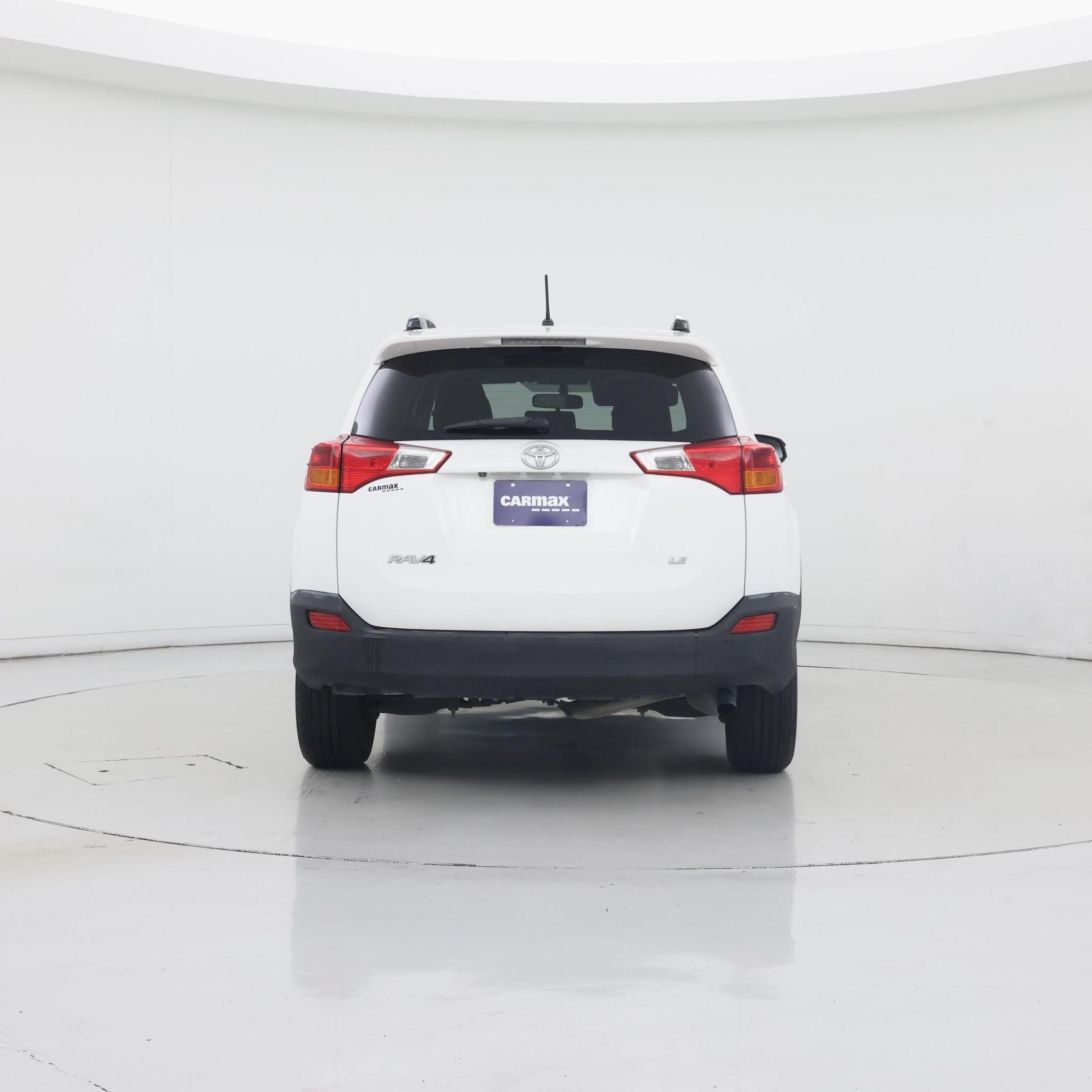 Thumbnail: 2015 Toyota RAV4 - 6