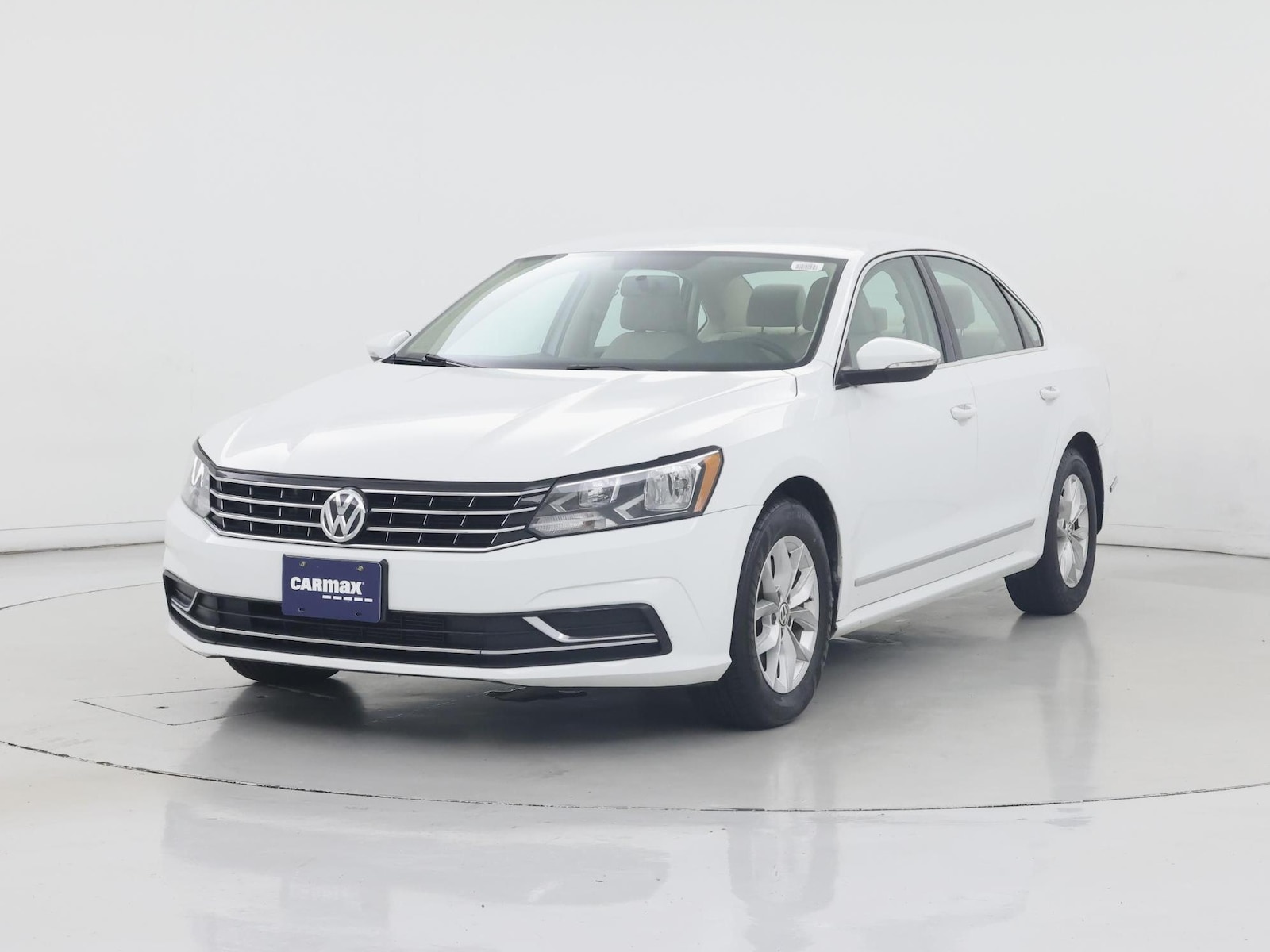 2017 Volkswagen Passat S - Photo 5