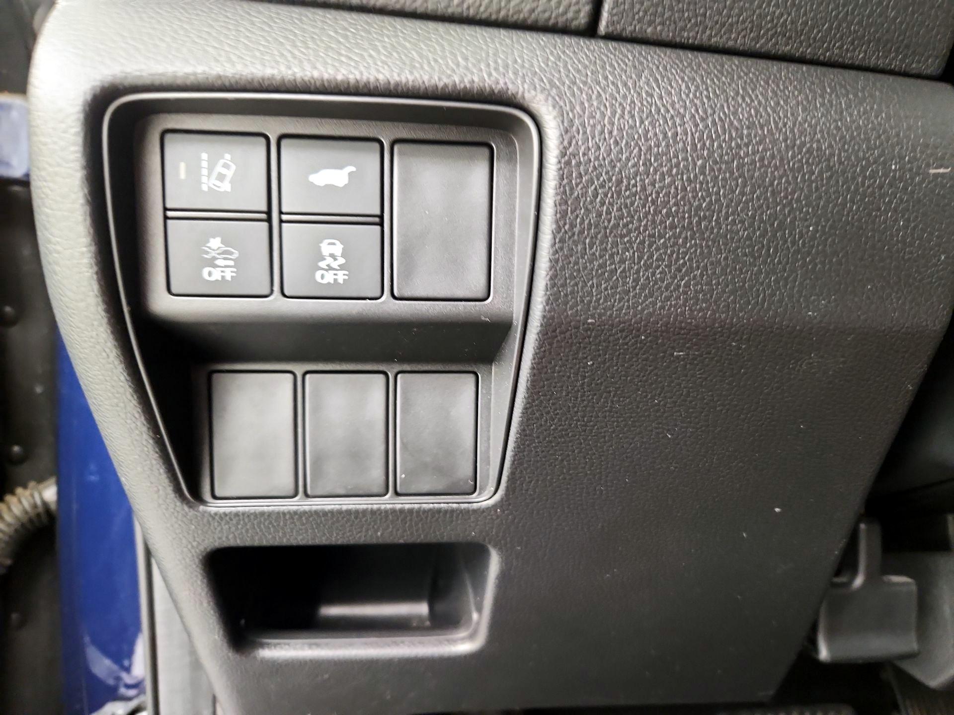 Thumbnail: 2017 Honda CR-V - 13