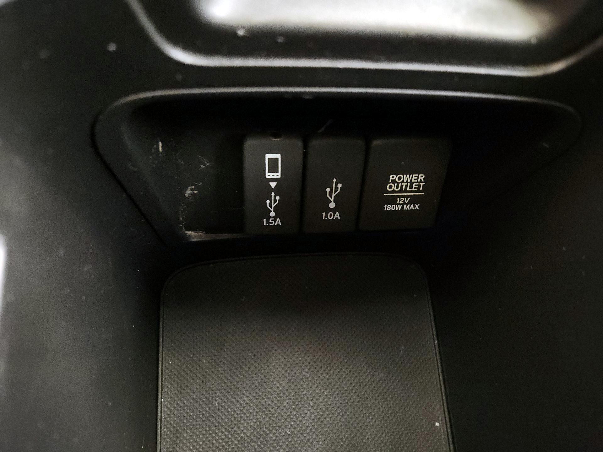 Thumbnail: 2017 Honda CR-V - 18