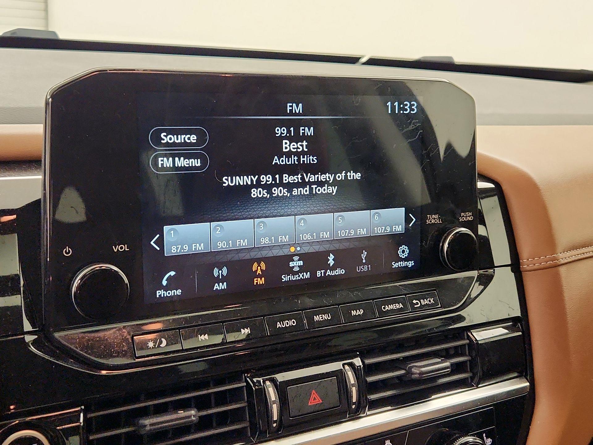 Thumbnail: 2023 Nissan Pathfinder - 16