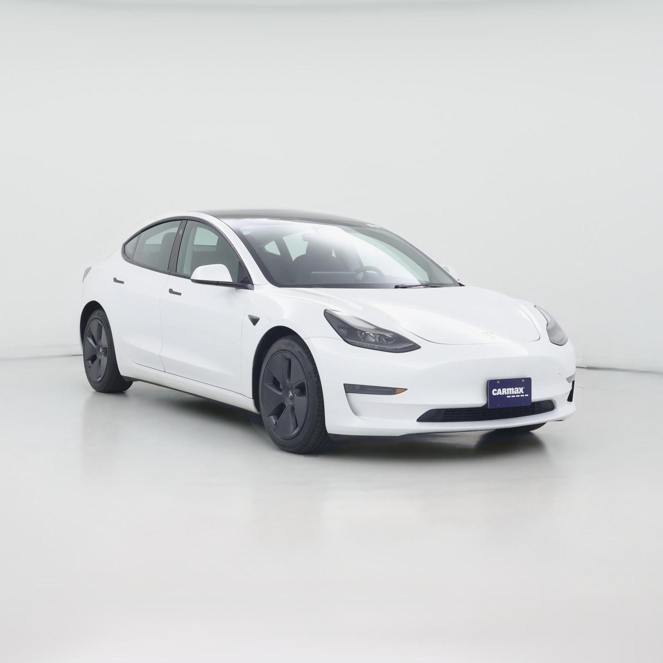 Thumbnail: 2023 Tesla Model 3 - 1
