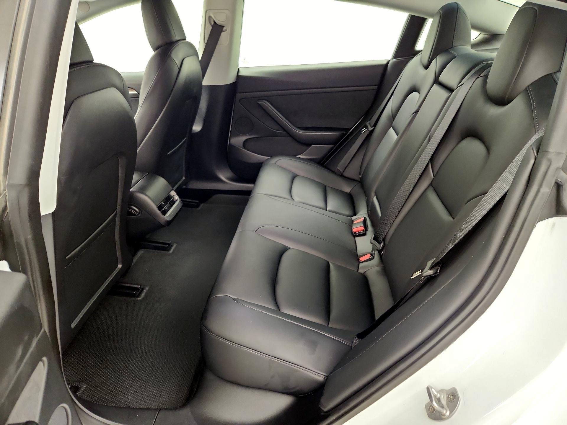 Thumbnail: 2023 Tesla Model 3 - 20