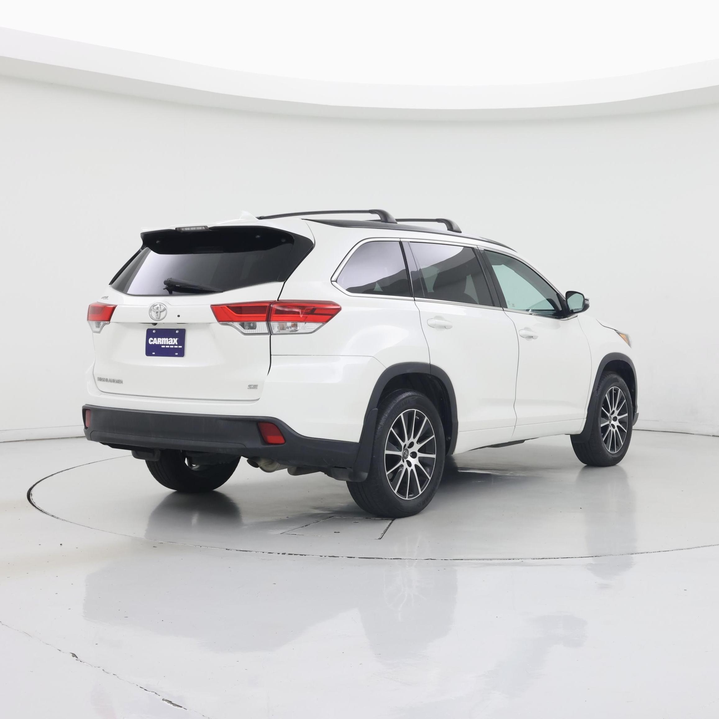 Thumbnail: 2018 Toyota Highlander - 8