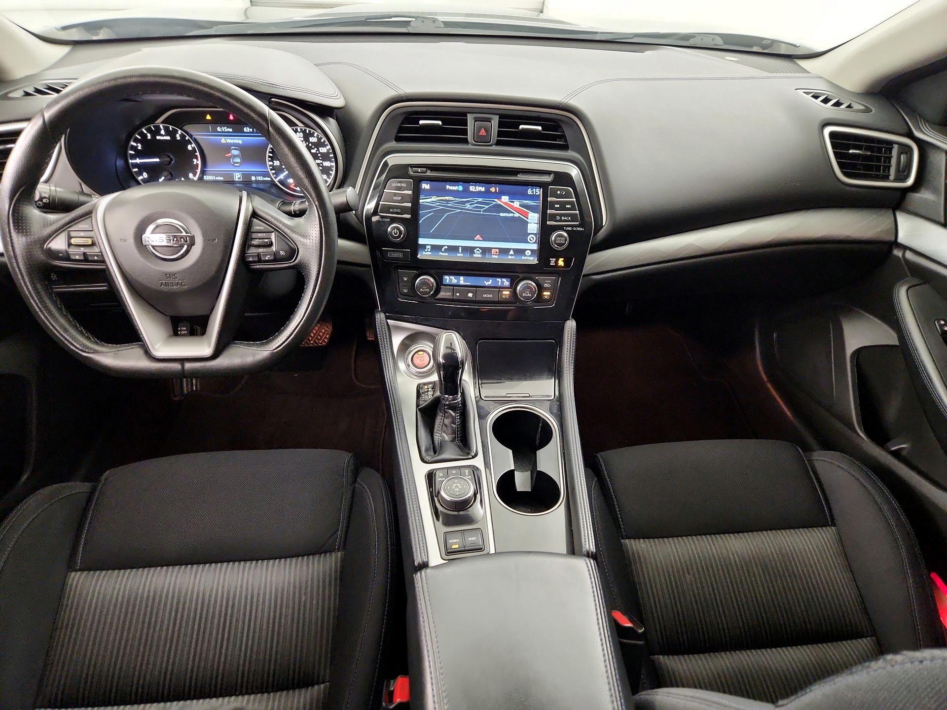Thumbnail: 2016 Nissan Maxima - 9