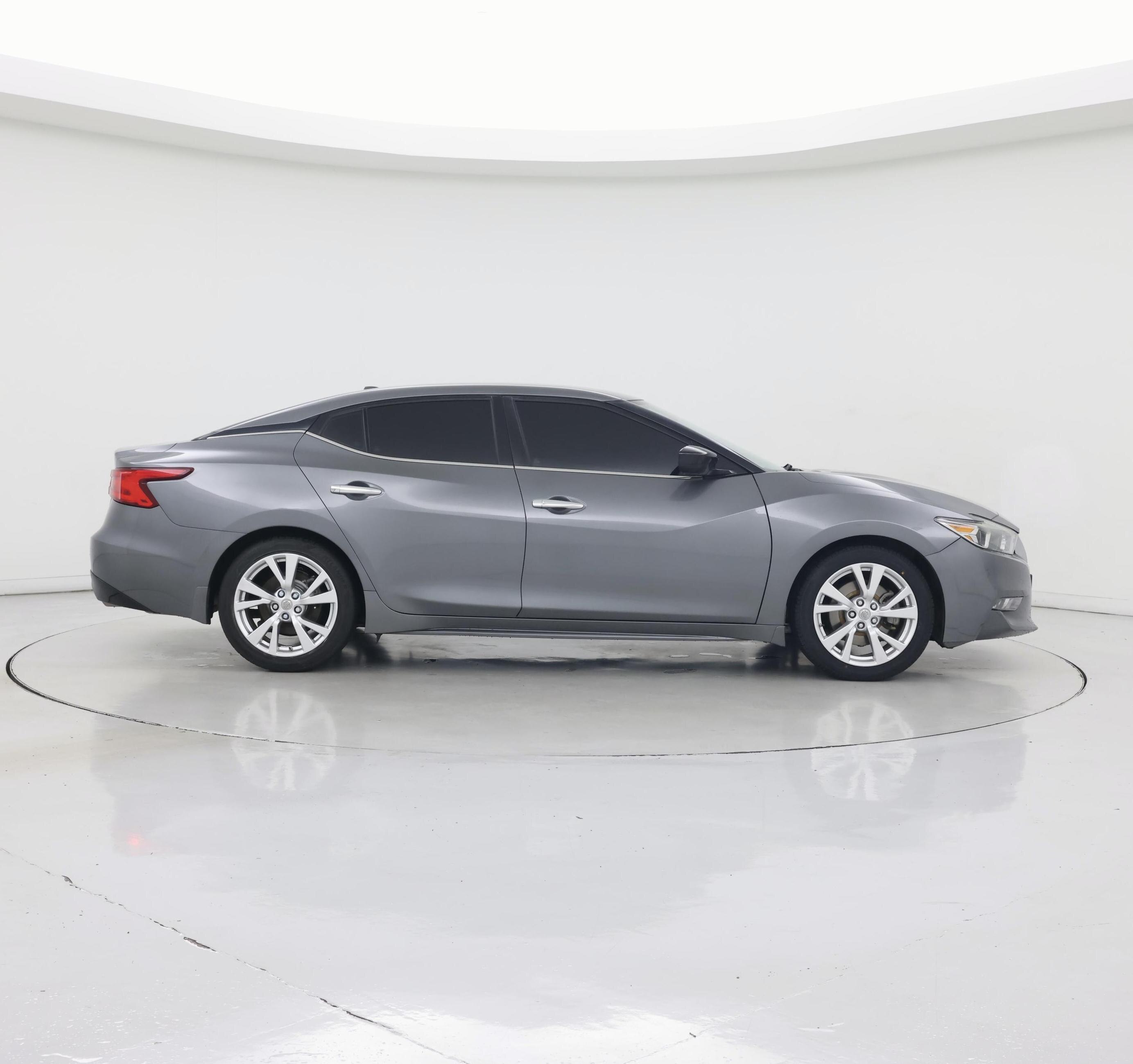 Thumbnail: 2016 Nissan Maxima - 7