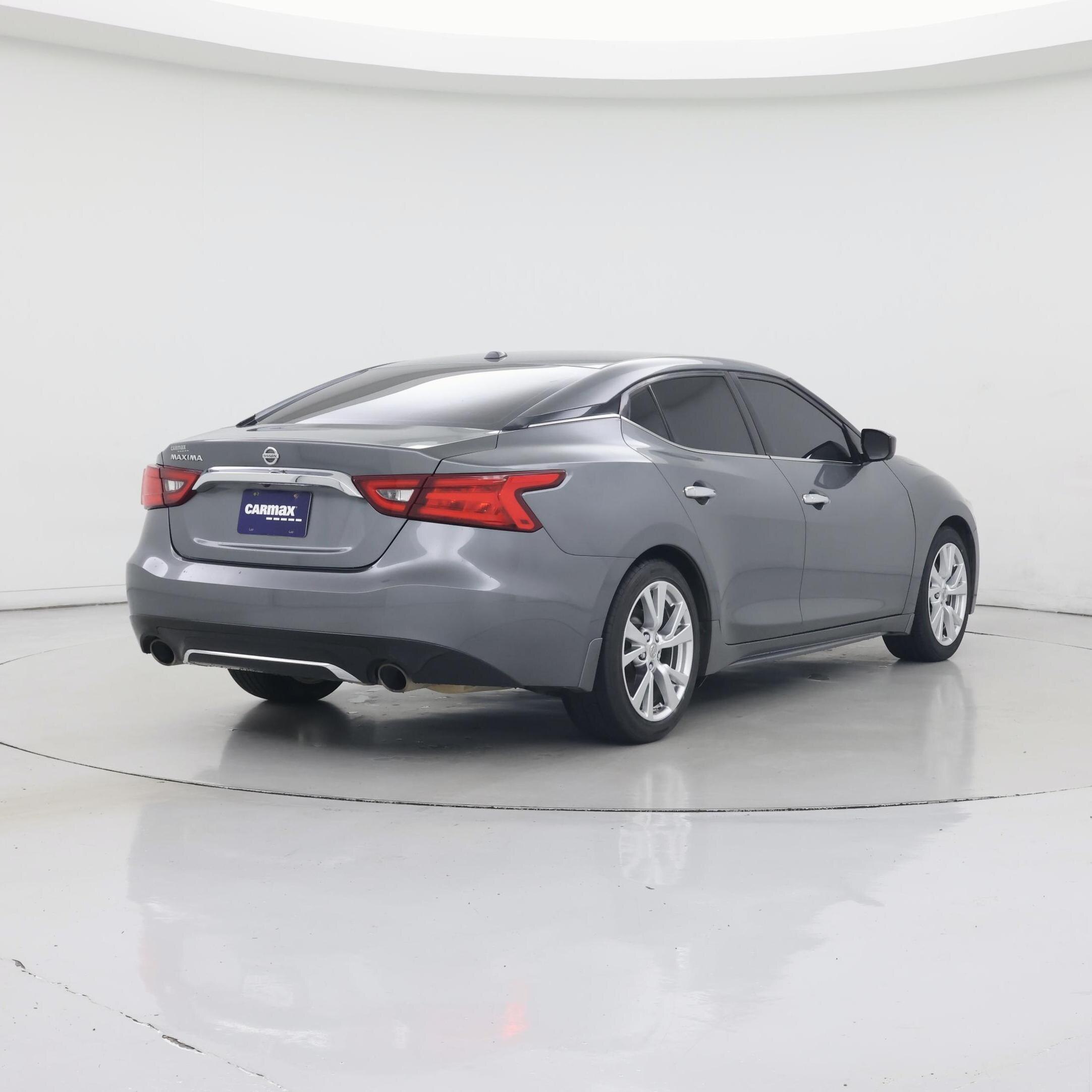 Thumbnail: 2016 Nissan Maxima - 8