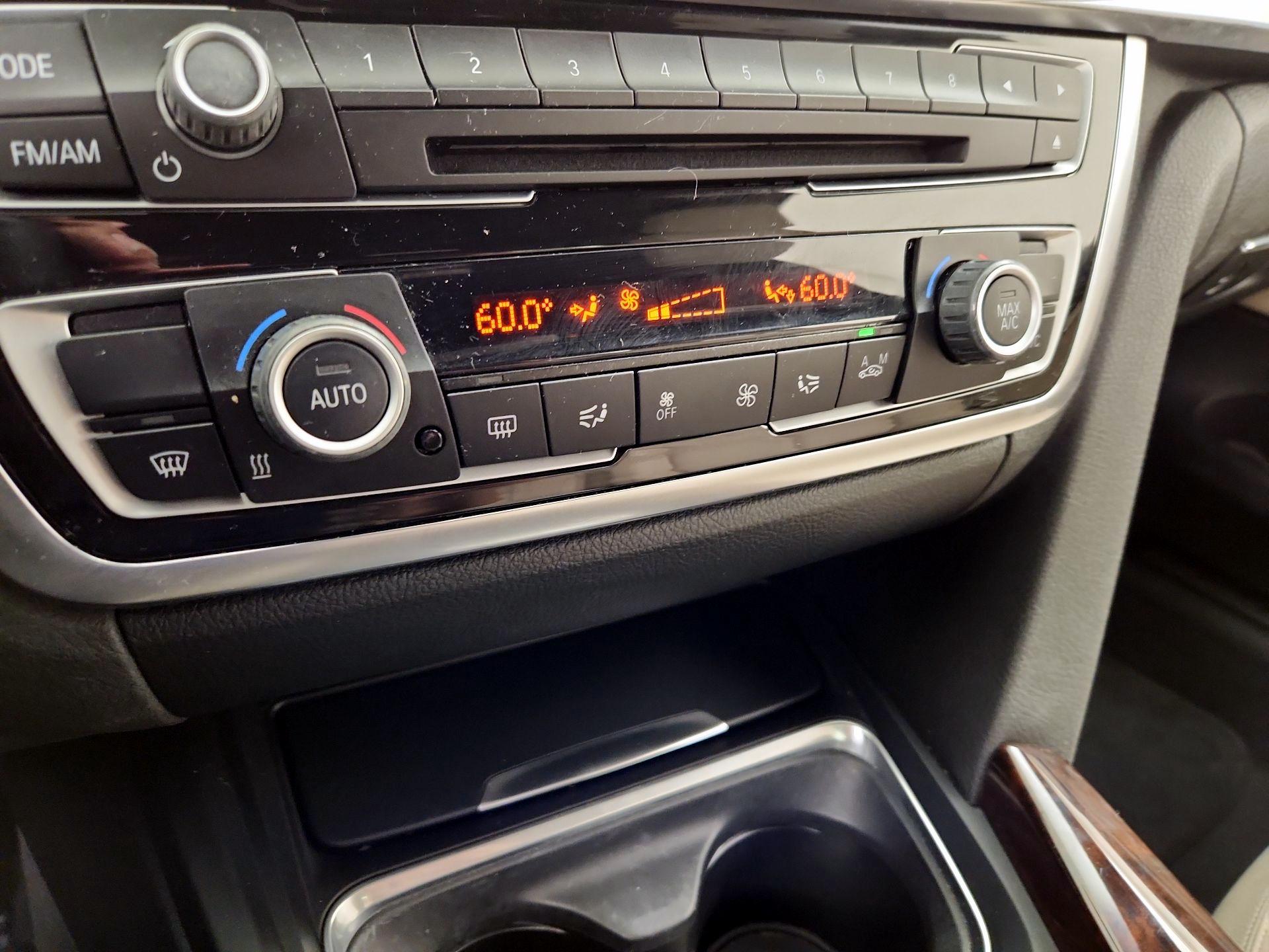 Thumbnail: 2015 BMW 4 Series - 17