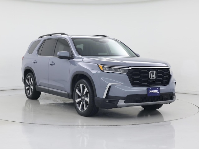 Gray 2025 Honda Pilot Touring FWD SUV / Crossover Front-Wheel Drive Automatic