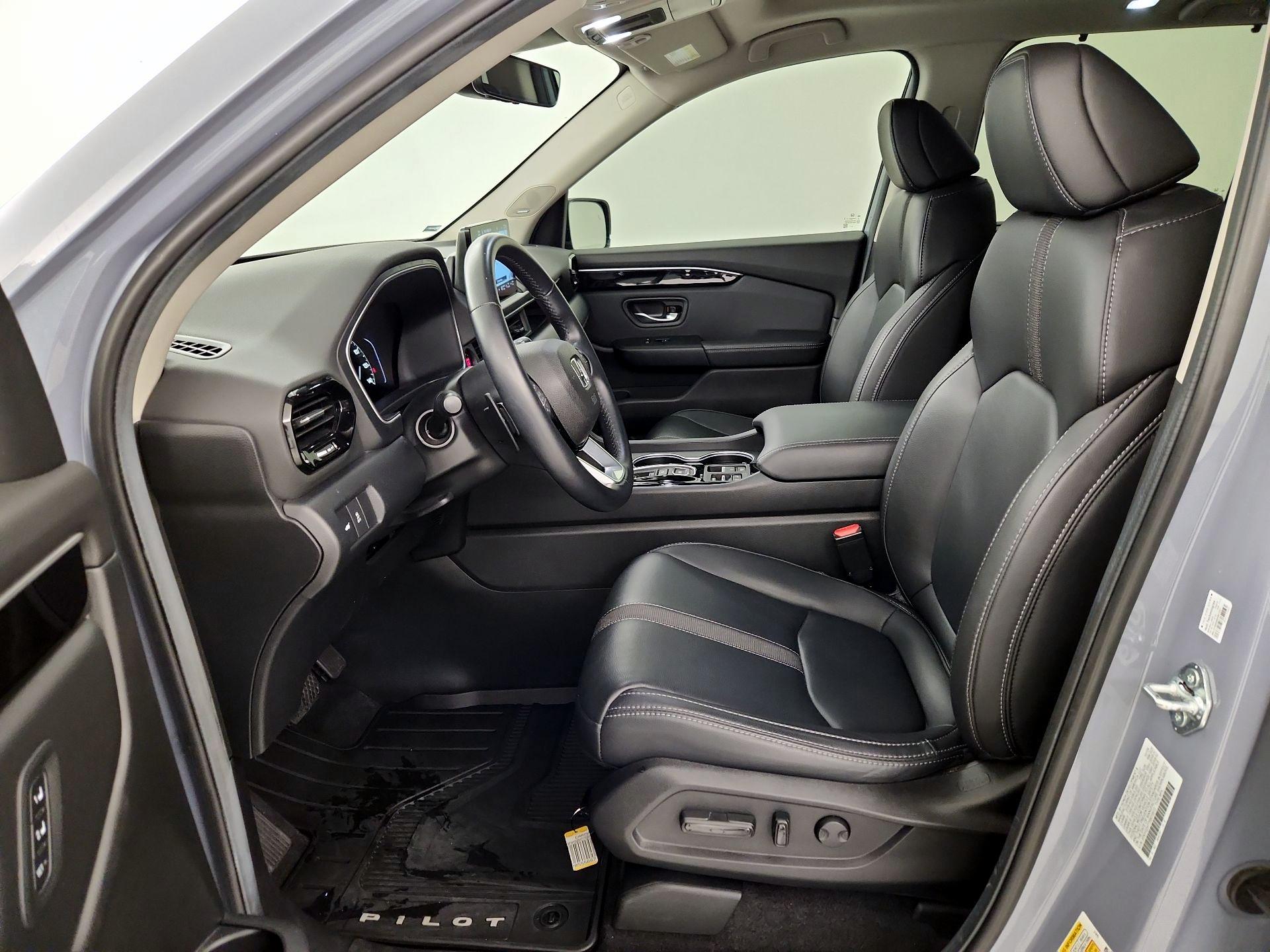 Thumbnail: 2025 Honda Pilot - 11