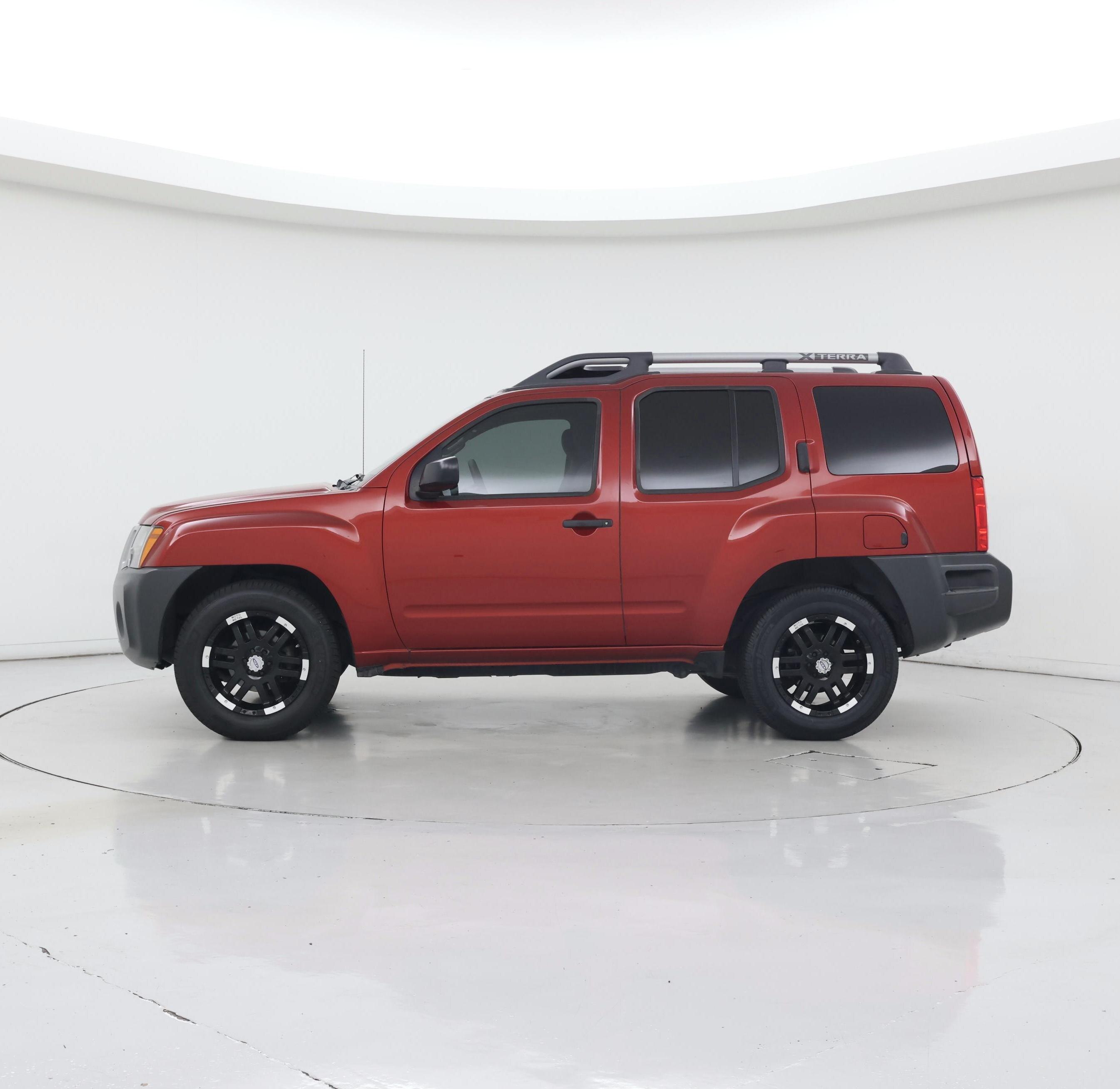 Thumbnail: 2015 Nissan Xterra - 3