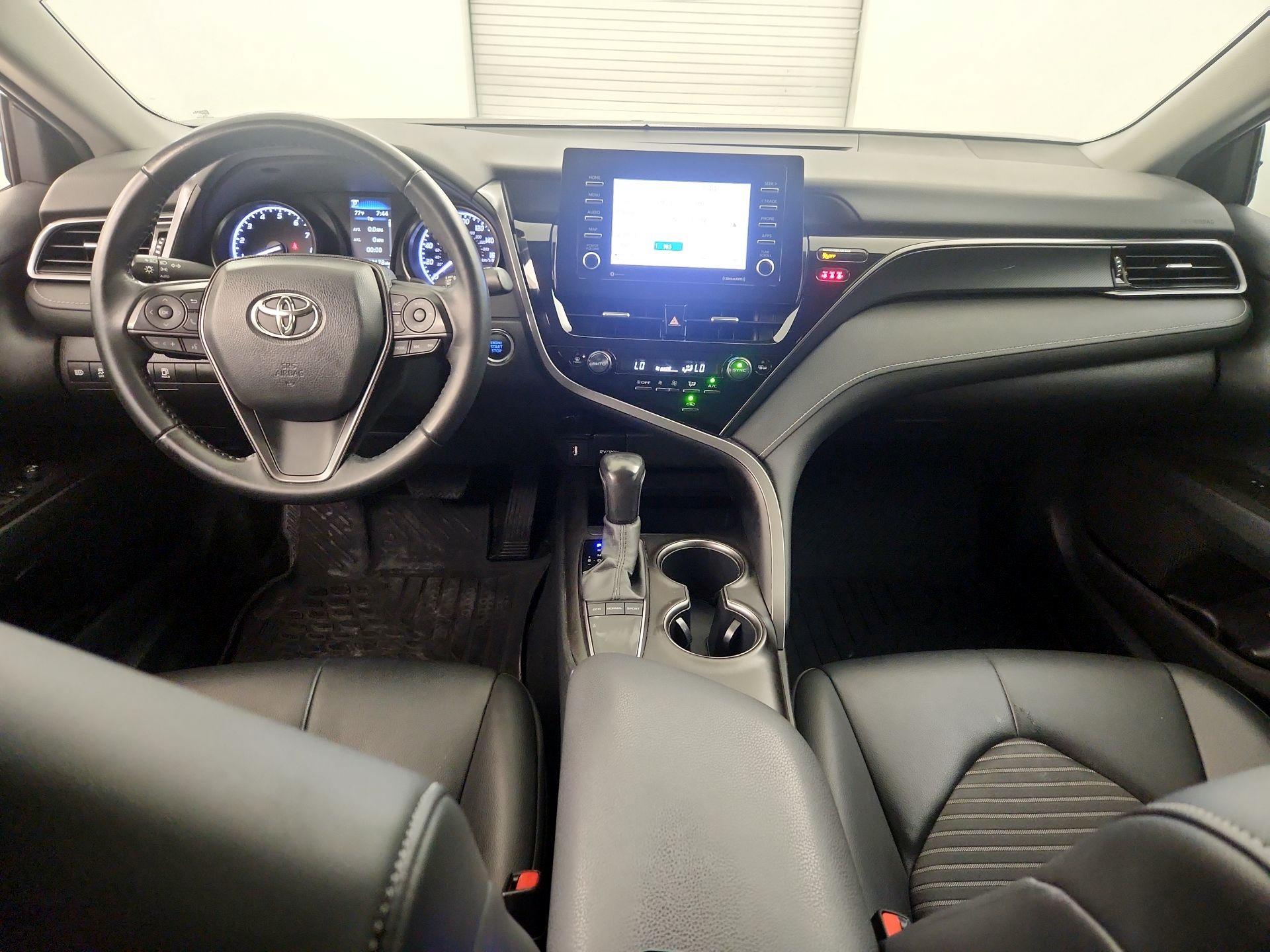 Thumbnail: 2022 Toyota Camry - 9