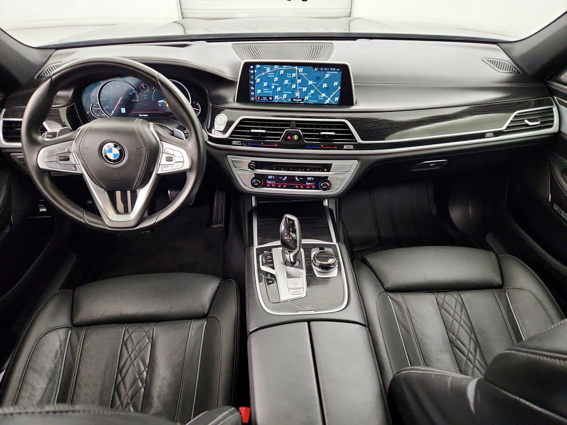 Thumbnail: 2018 BMW 7 Series - 9