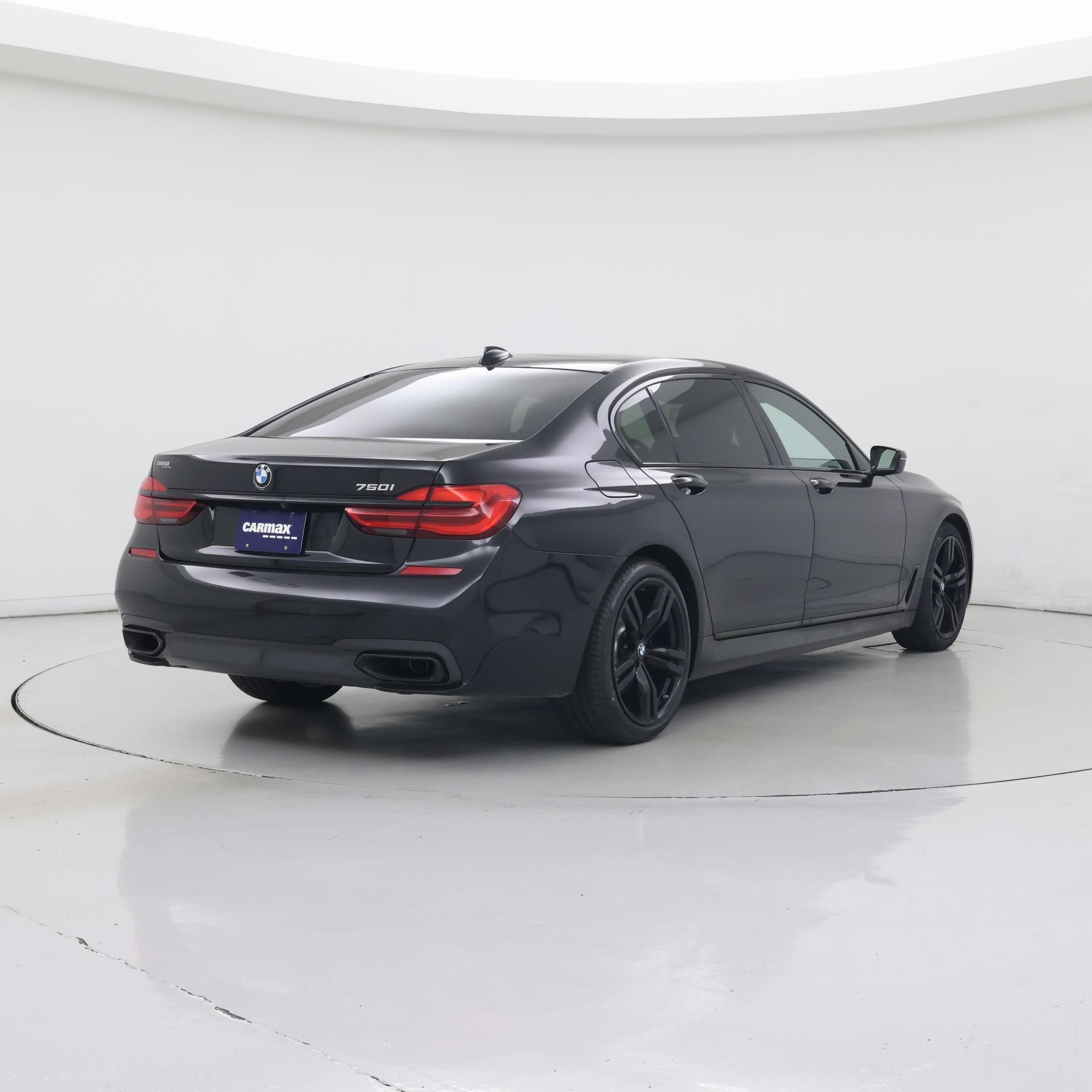 Thumbnail: 2018 BMW 7 Series - 8