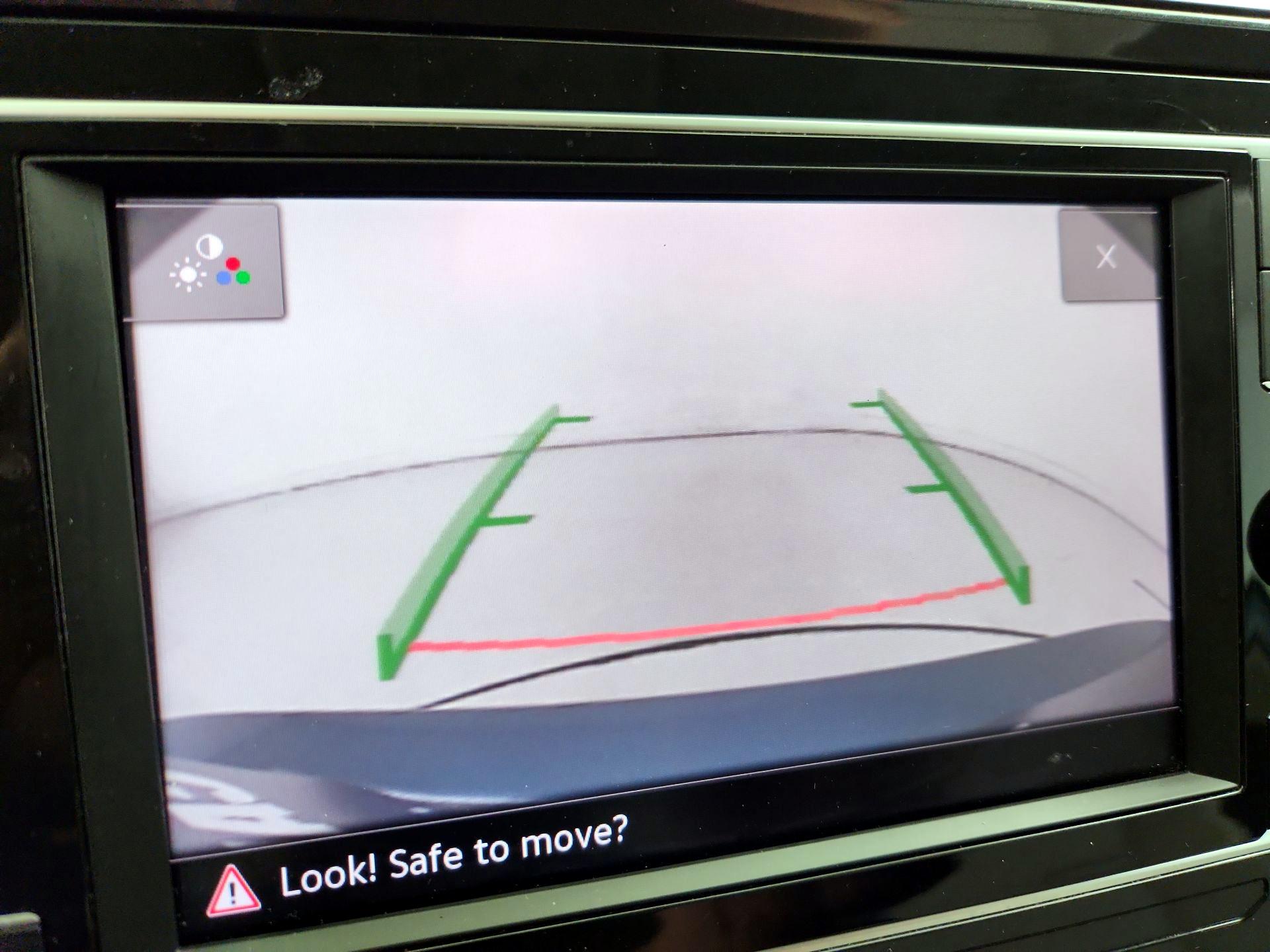 Thumbnail: 2018 Volkswagen Tiguan - 14