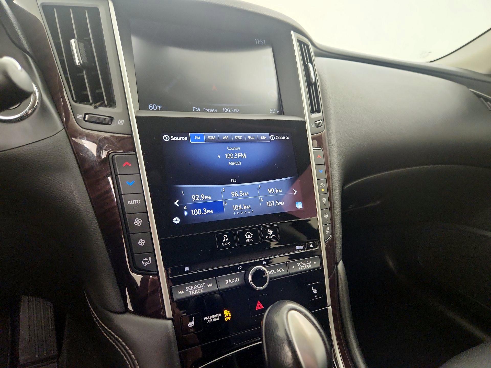 Thumbnail: 2016 INFINITI Q50 - 16
