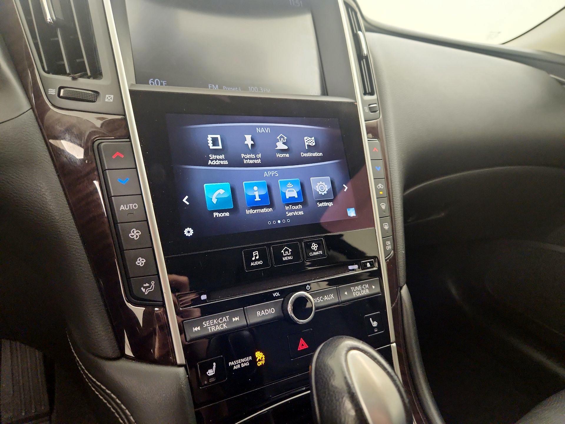 Thumbnail: 2016 INFINITI Q50 - 17