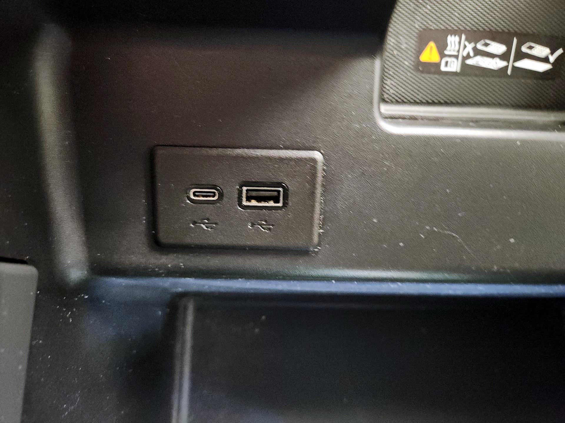 Thumbnail: 2024 Chevrolet Silverado 1500 - 18