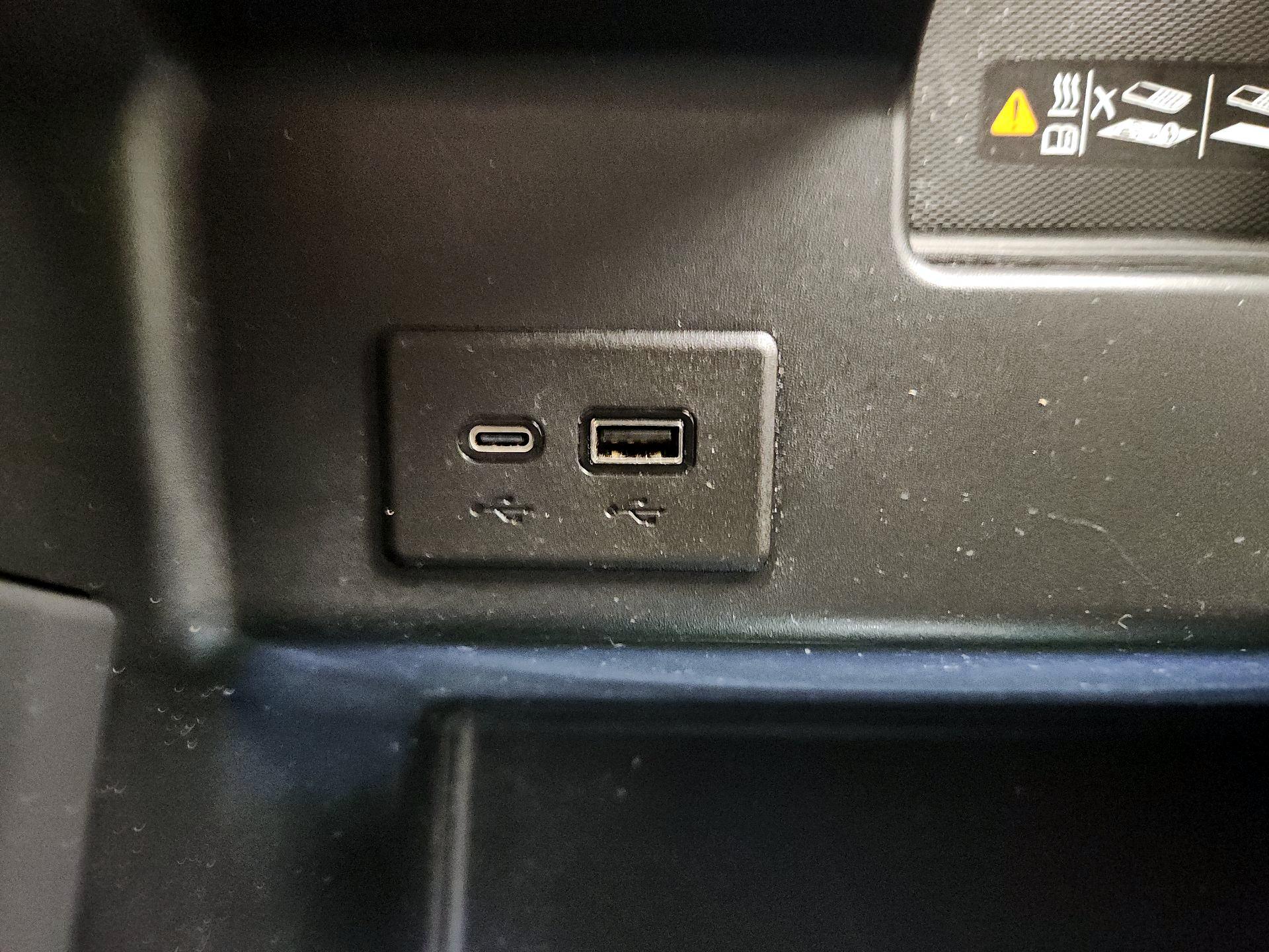 Thumbnail: 2024 Chevrolet Silverado 1500 - 19