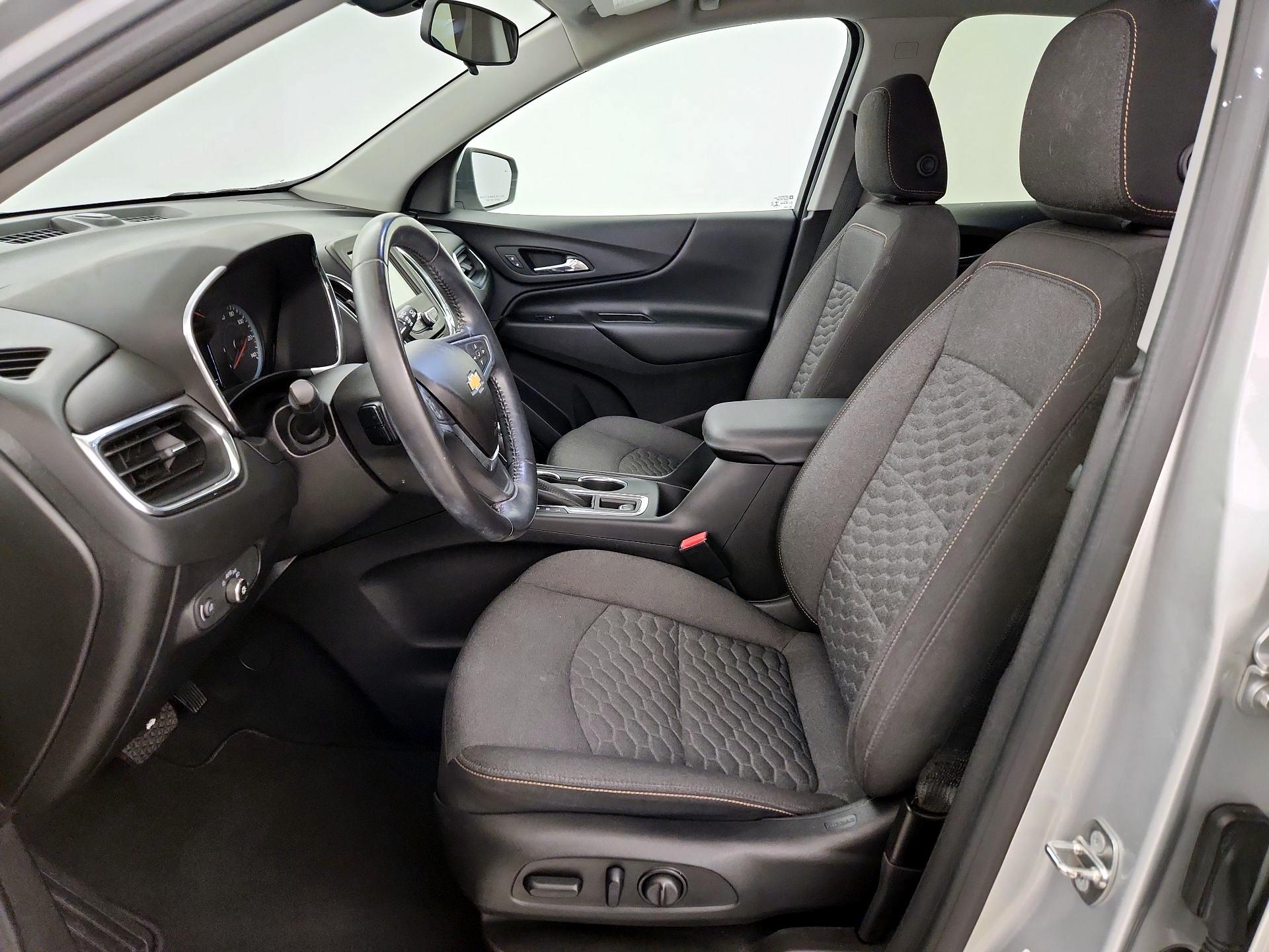 Thumbnail: 2018 Chevrolet Equinox - 11