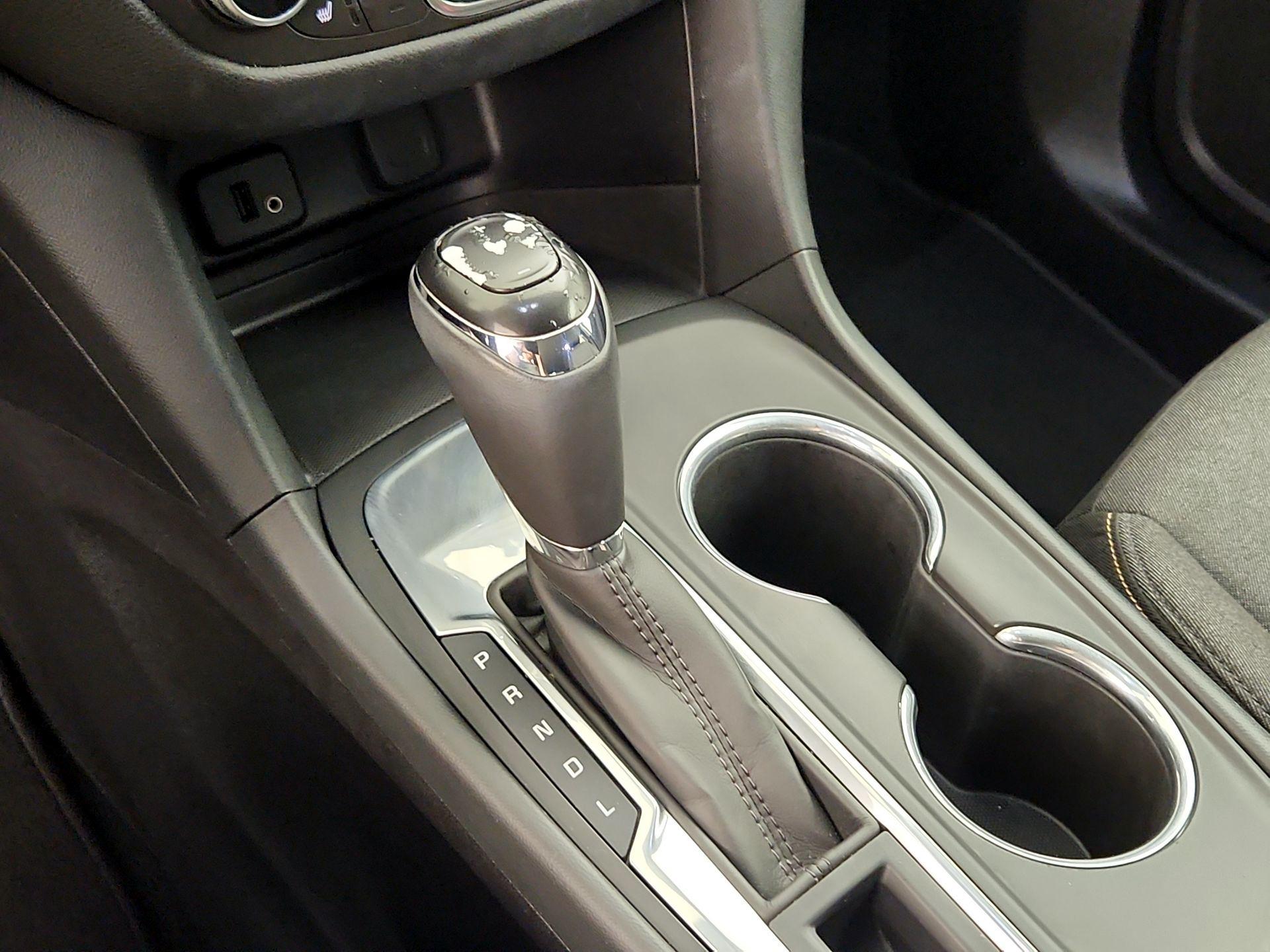 Thumbnail: 2018 Chevrolet Equinox - 17