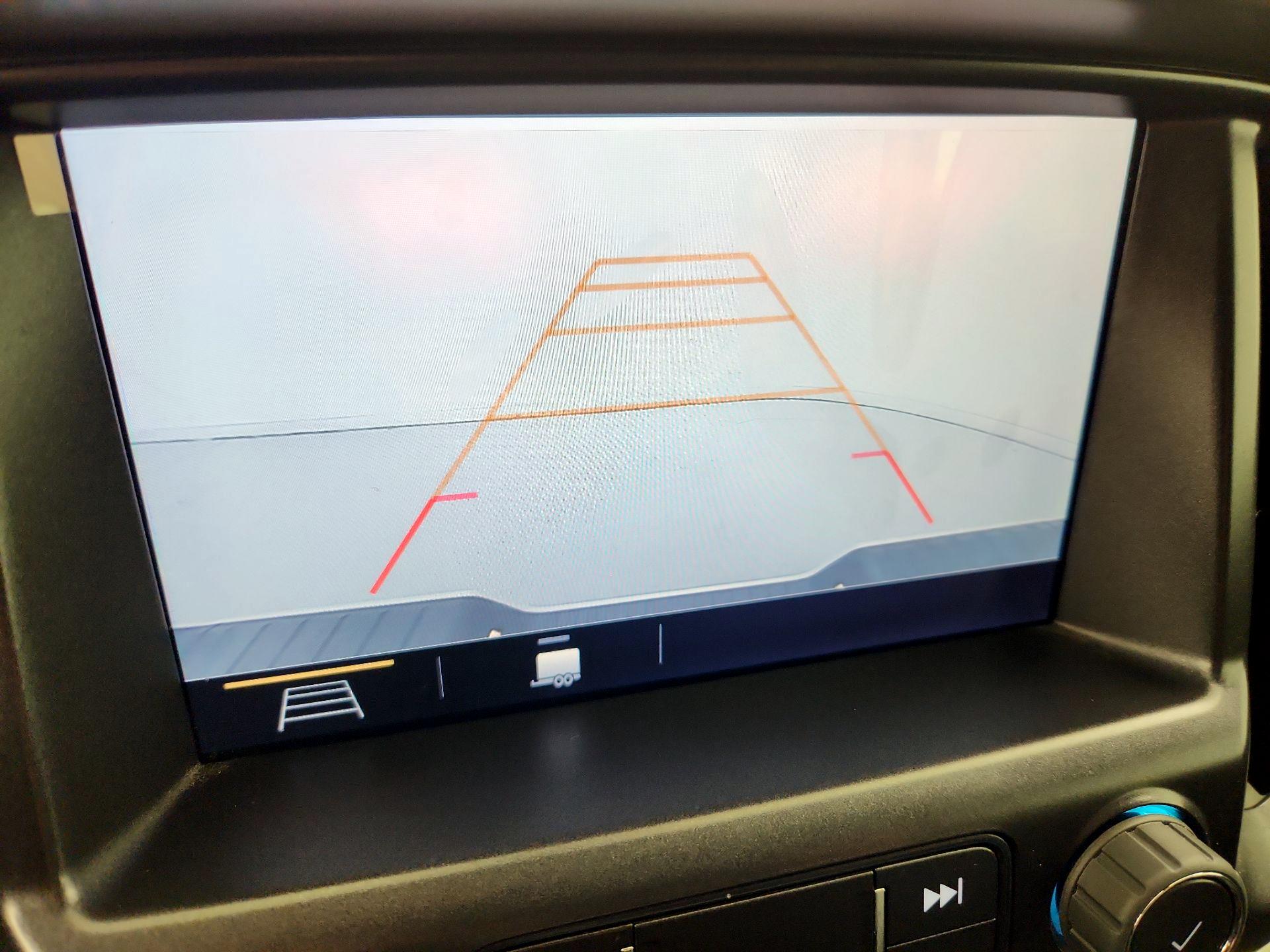 Thumbnail: 2022 Chevrolet Colorado - 15