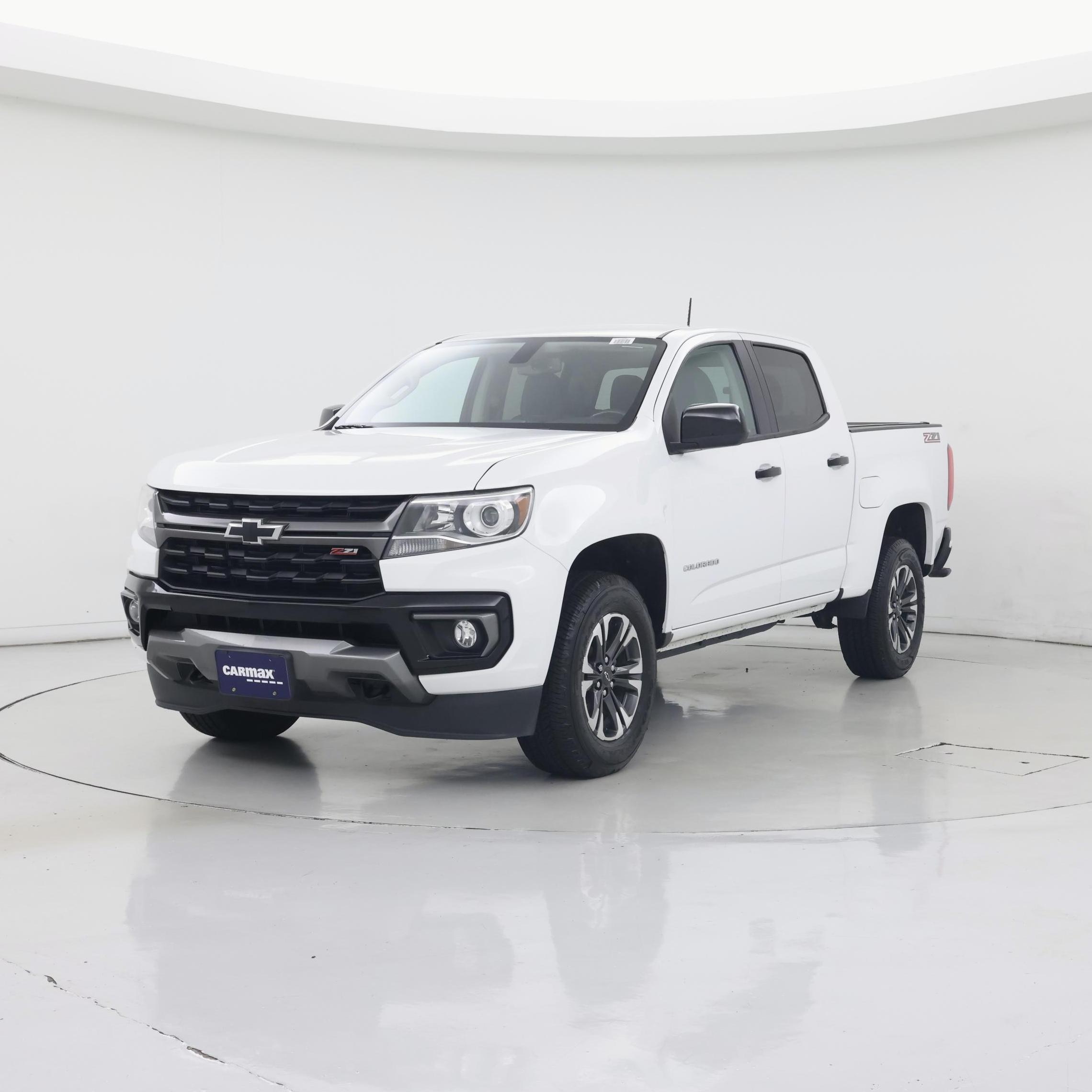 Thumbnail: 2022 Chevrolet Colorado - 4