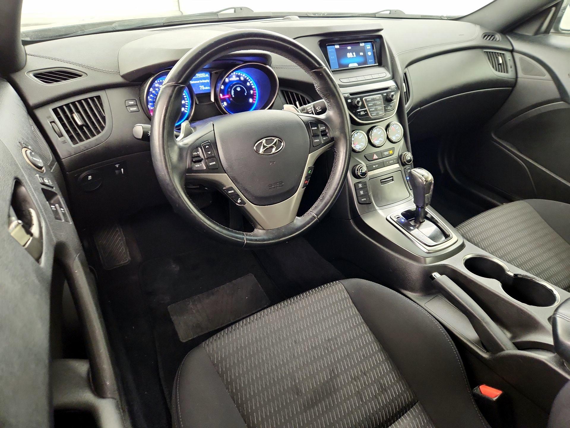 Thumbnail: 2016 Hyundai Genesis - 9
