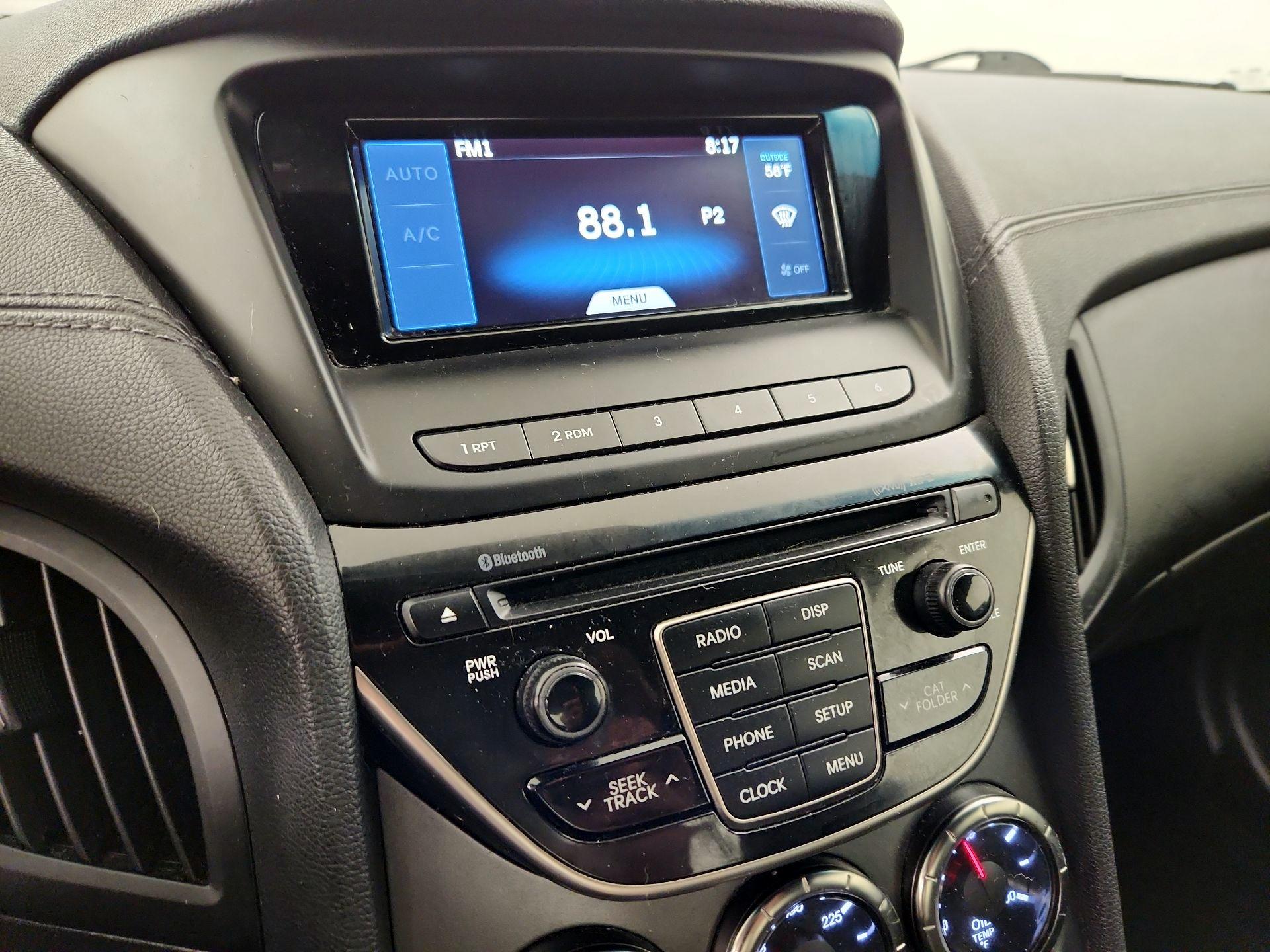 Thumbnail: 2016 Hyundai Genesis - 14