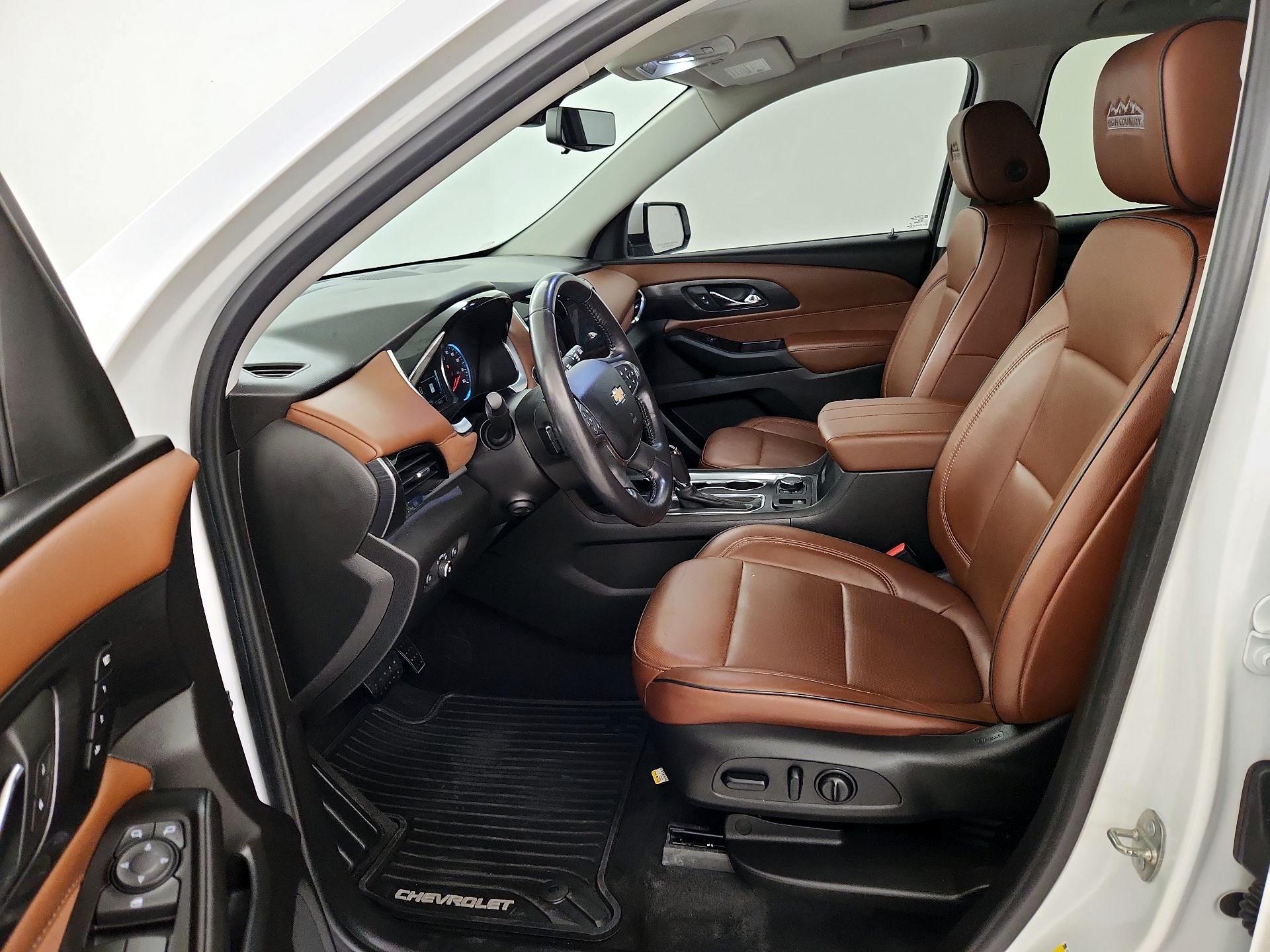 Thumbnail: 2018 Chevrolet Traverse - 11