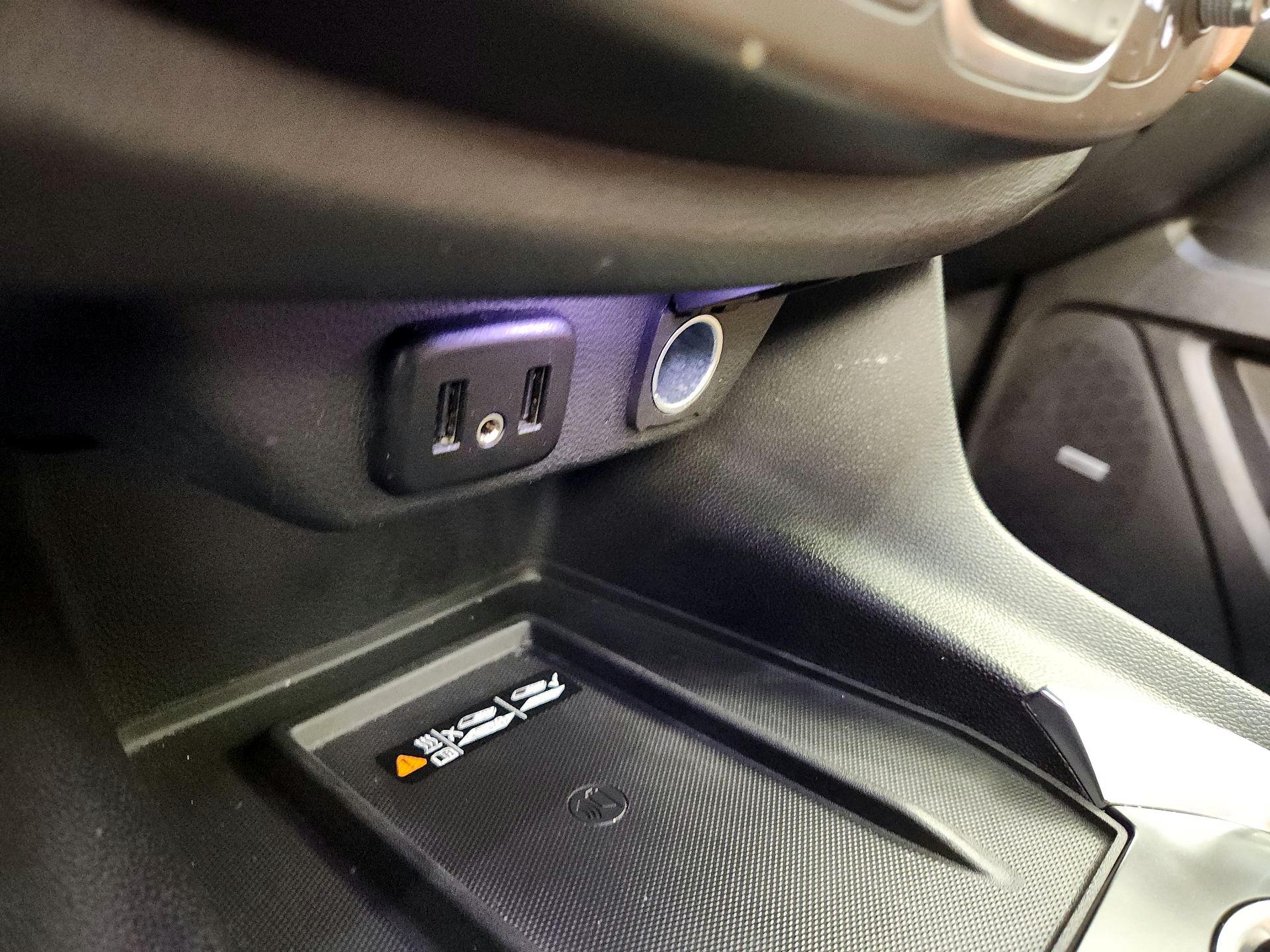 Thumbnail: 2018 Chevrolet Traverse - 19