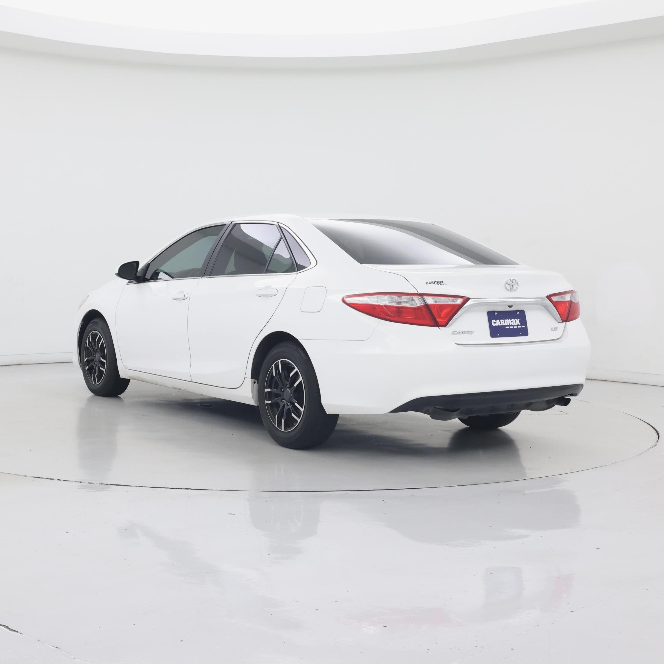 Thumbnail: 2016 Toyota Camry - 2