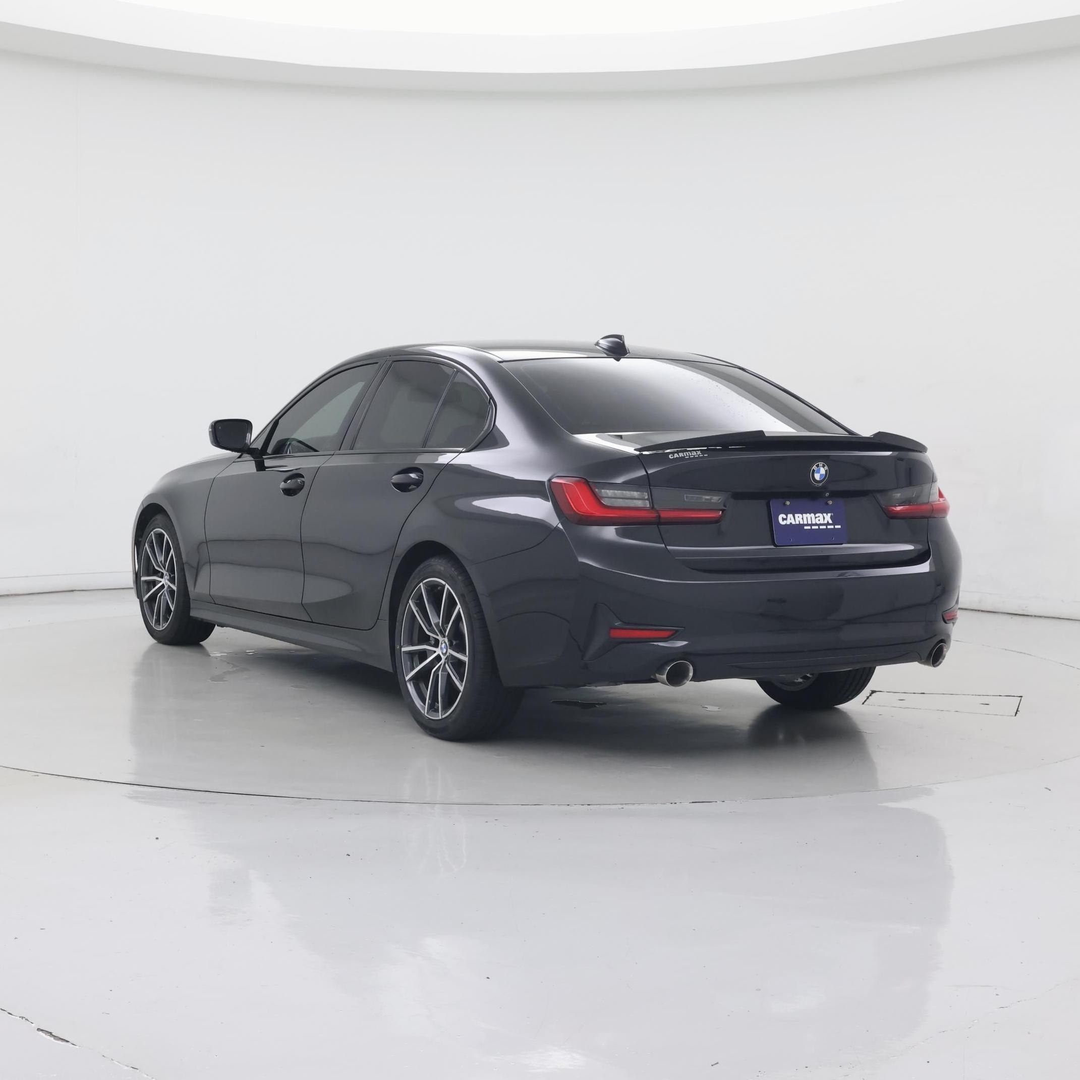 Thumbnail: 2019 BMW 3 Series - 2