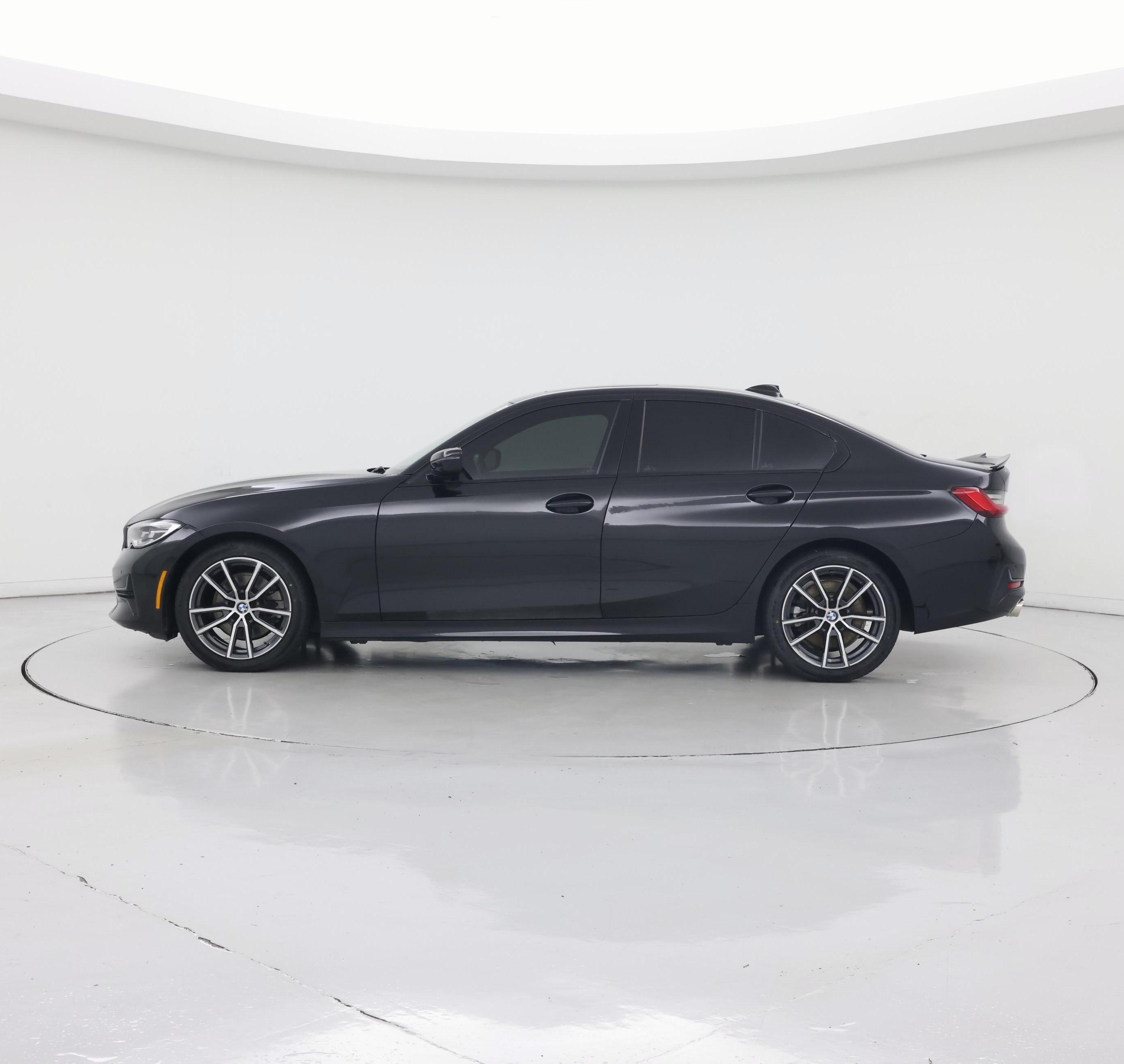 Thumbnail: 2019 BMW 3 Series - 3