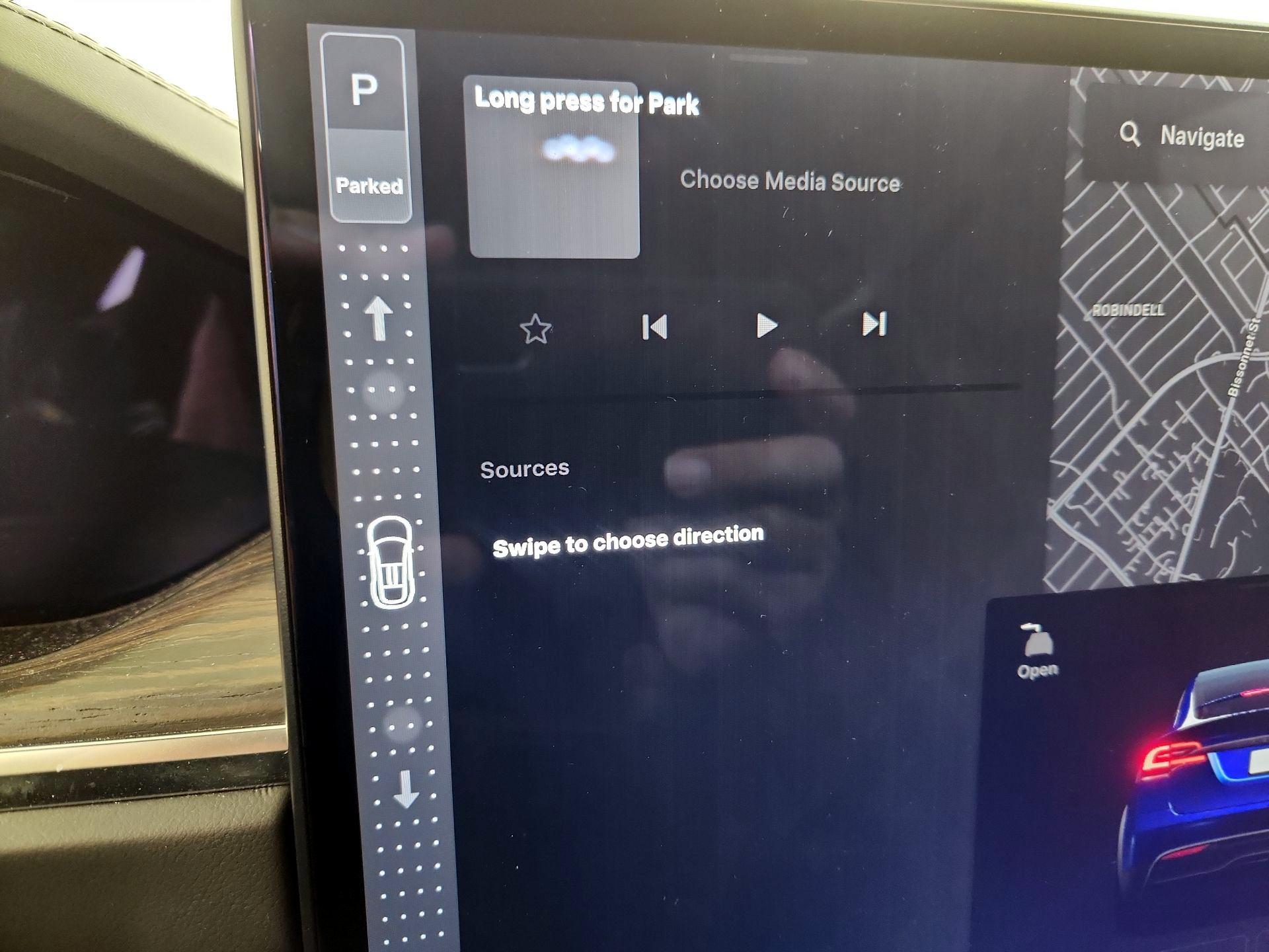 Thumbnail: 2023 Tesla Model X - 18