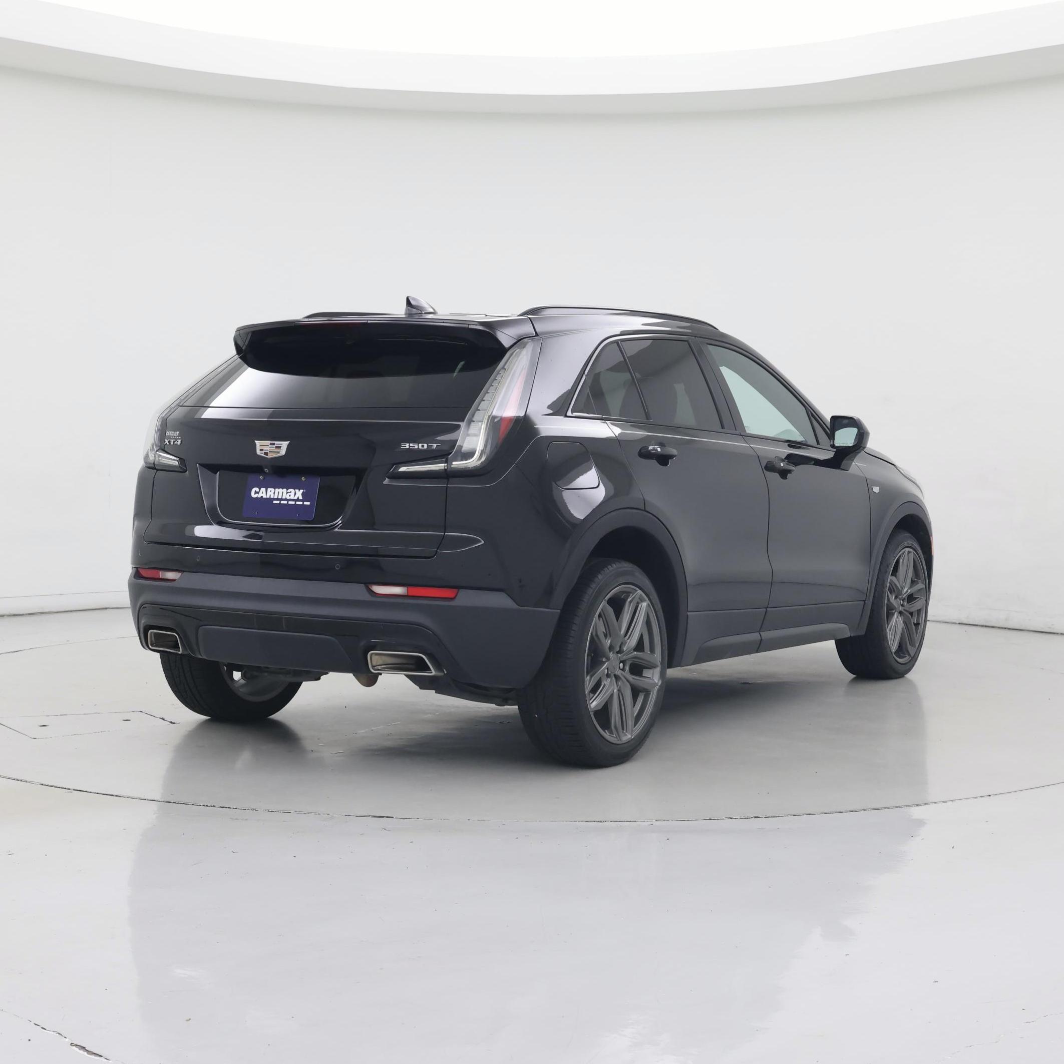 Thumbnail: 2020 Cadillac XT4 - 8