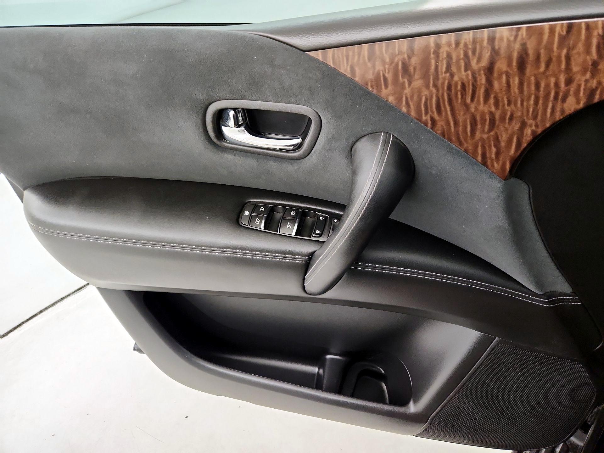 Thumbnail: 2018 Nissan Armada - 12