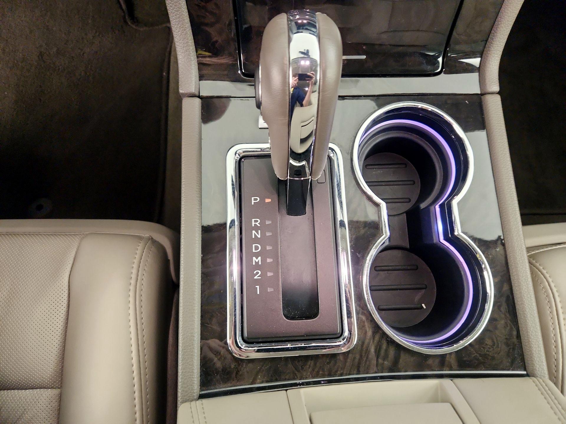Thumbnail: 2017 Lincoln Navigator - 18