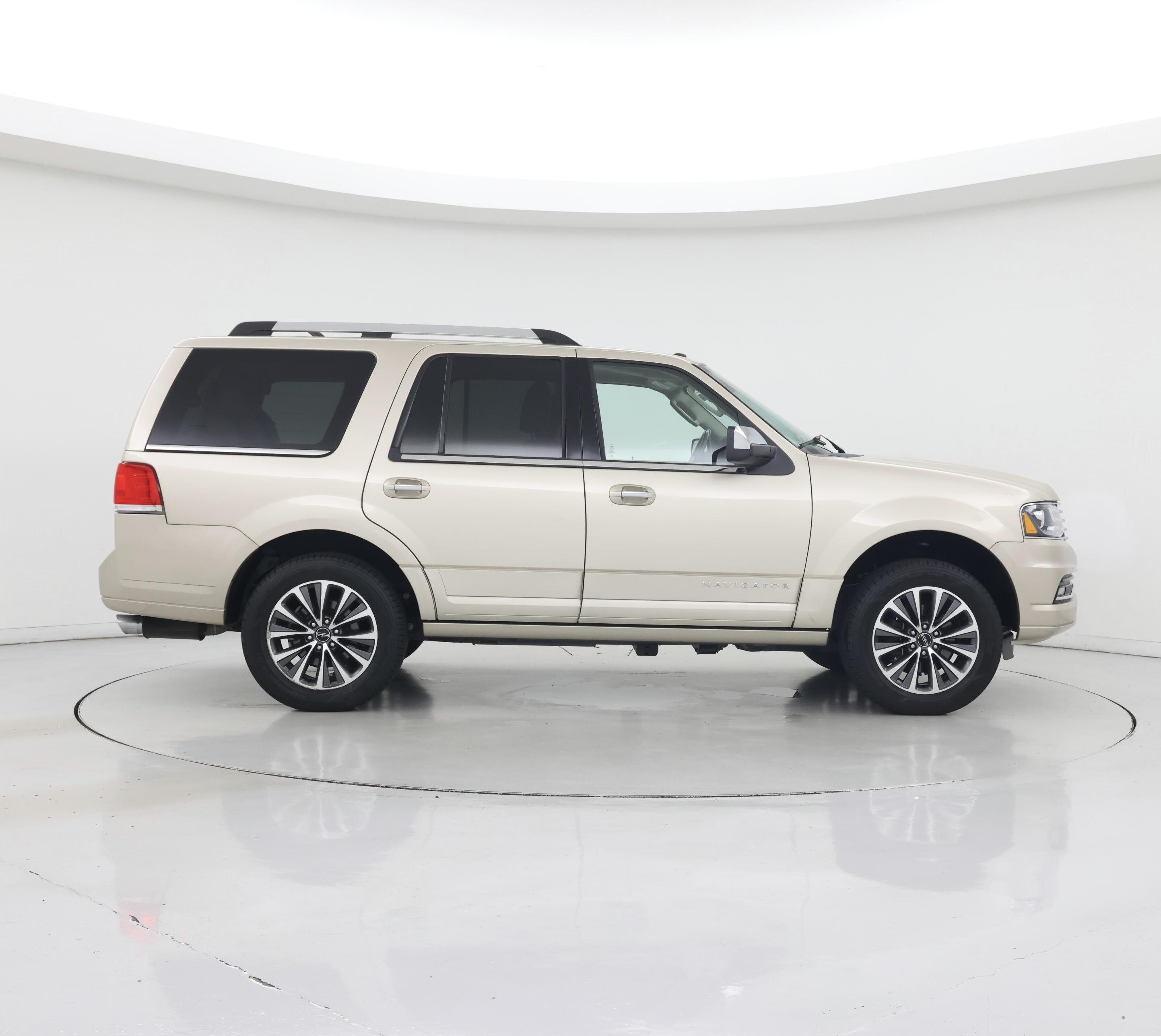 Thumbnail: 2017 Lincoln Navigator - 7