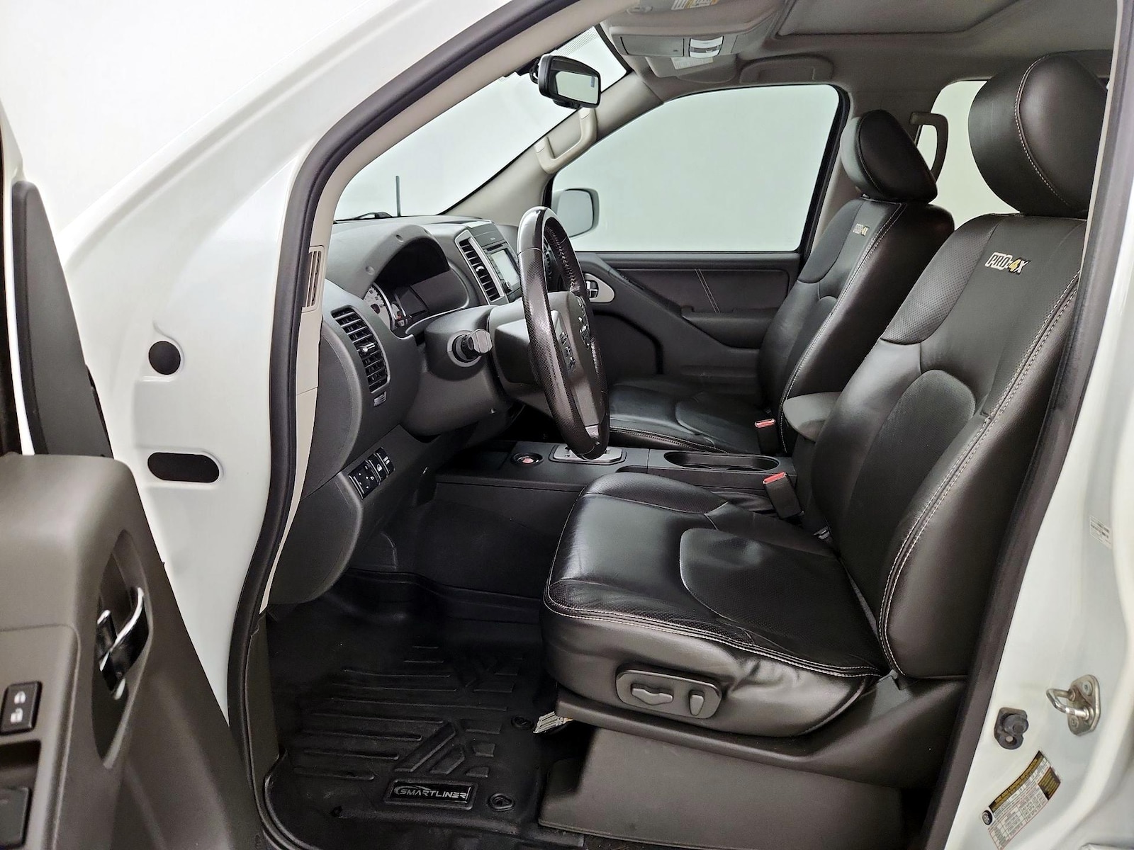 2020 Nissan Frontier PRO-4X - Photo 12