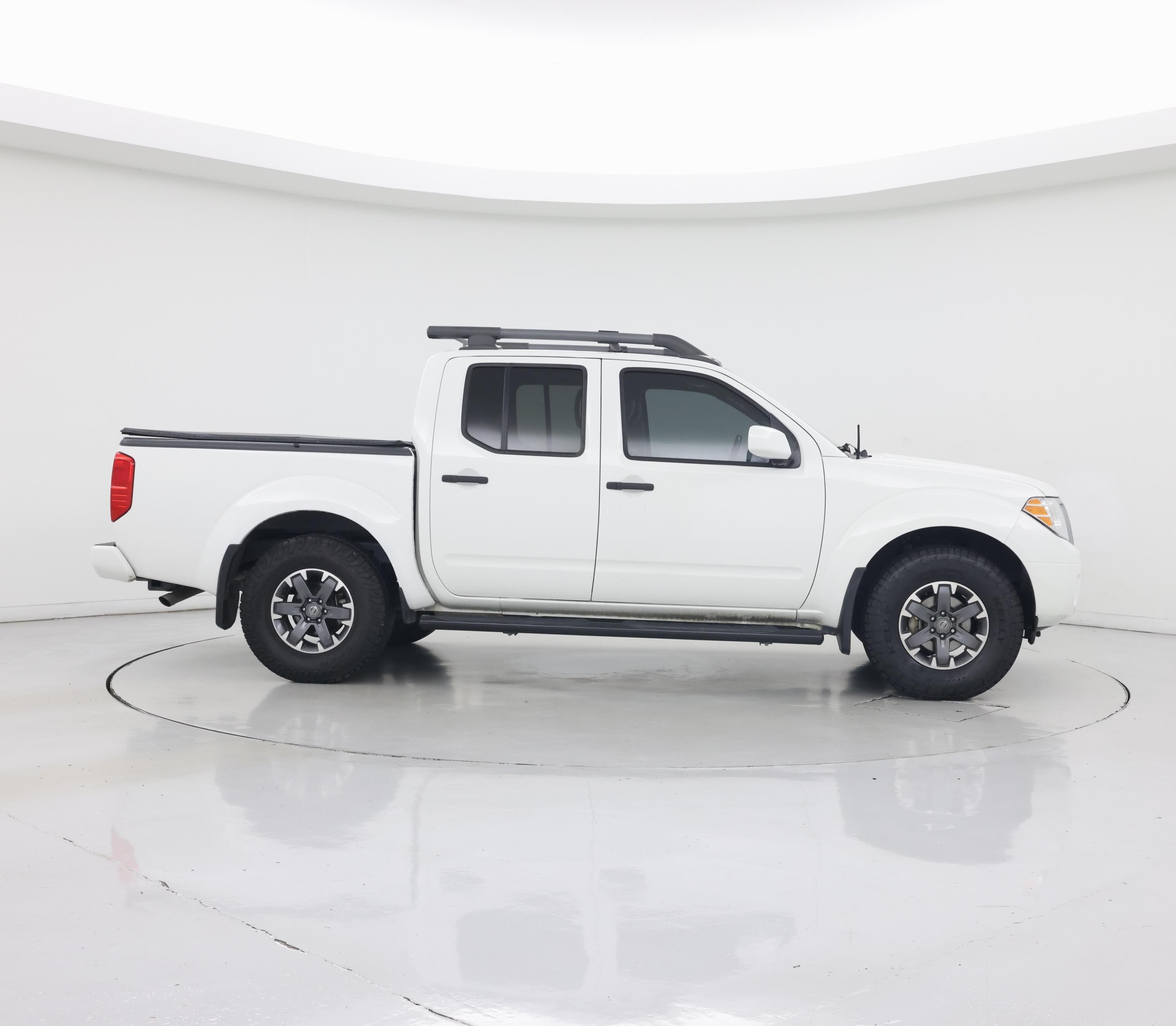 Thumbnail: 2020 Nissan Frontier - 7