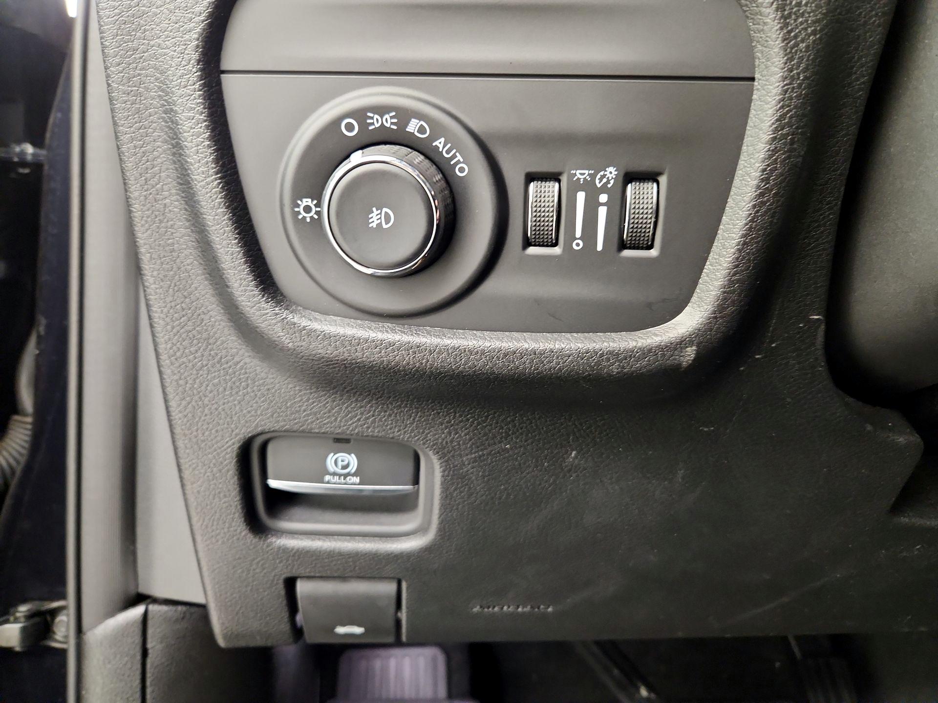 Thumbnail: 2024 Jeep Grand Cherokee - 13