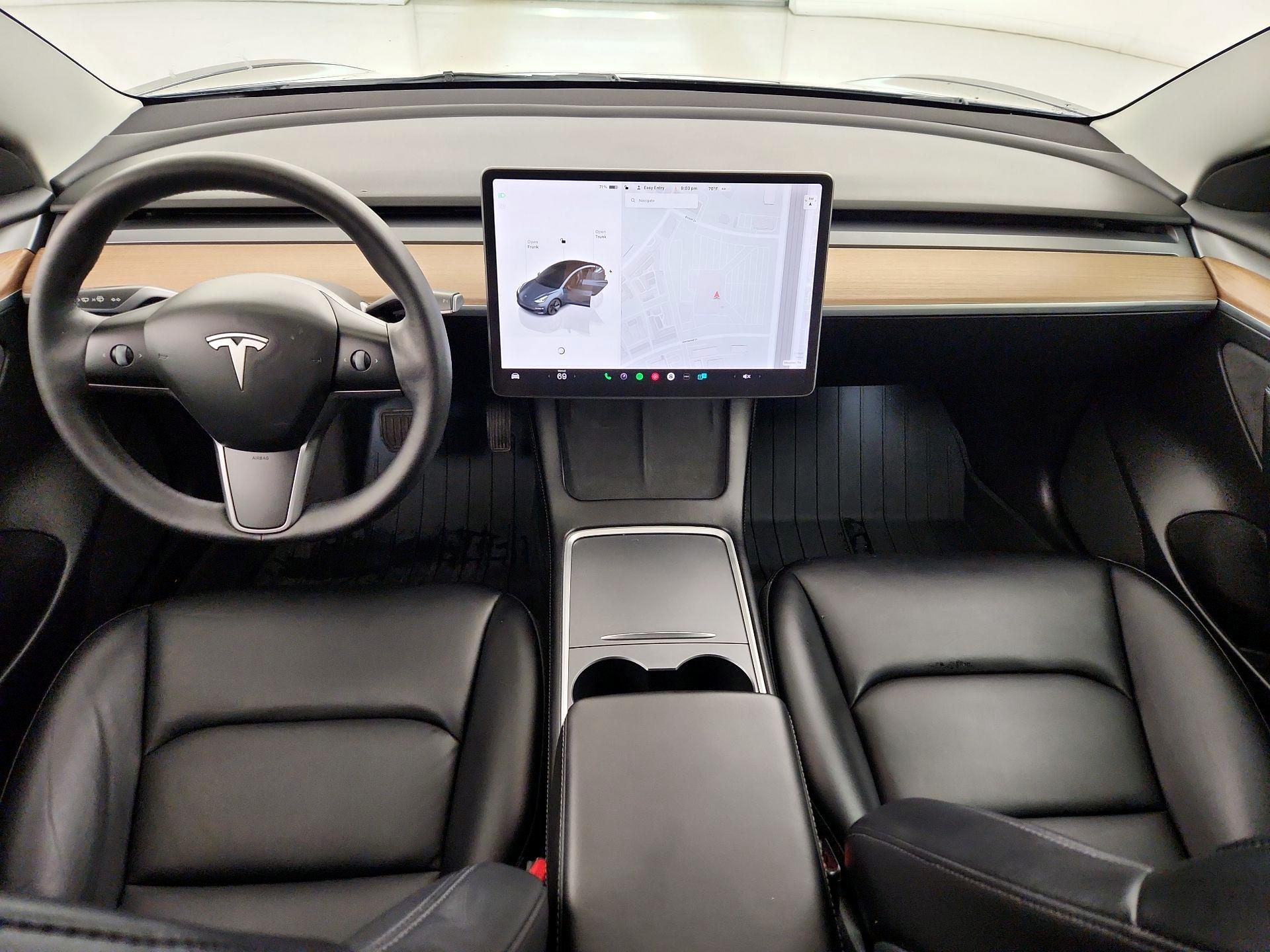 Thumbnail: 2022 Tesla Model 3 - 9