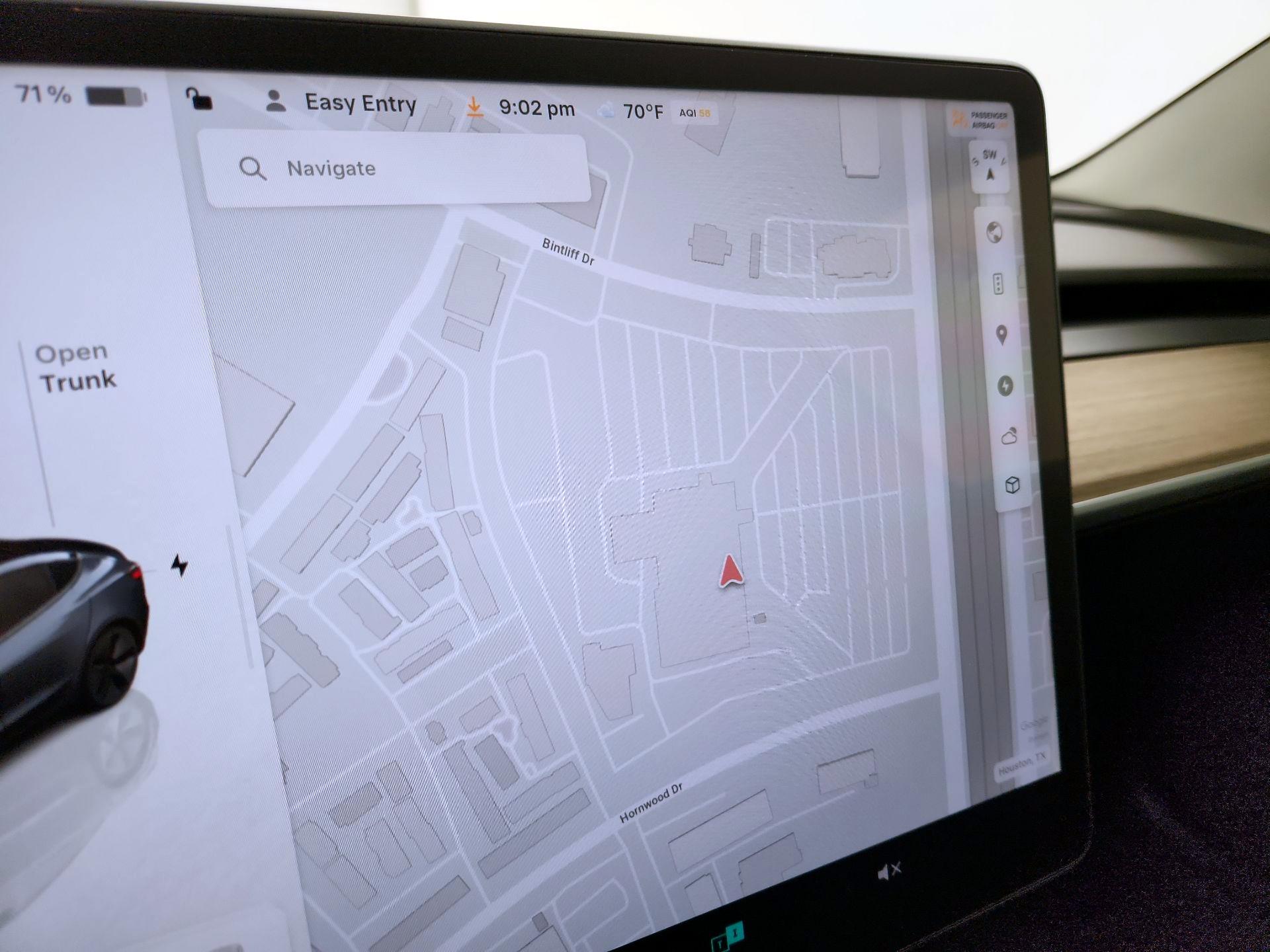 Thumbnail: 2022 Tesla Model 3 - 14