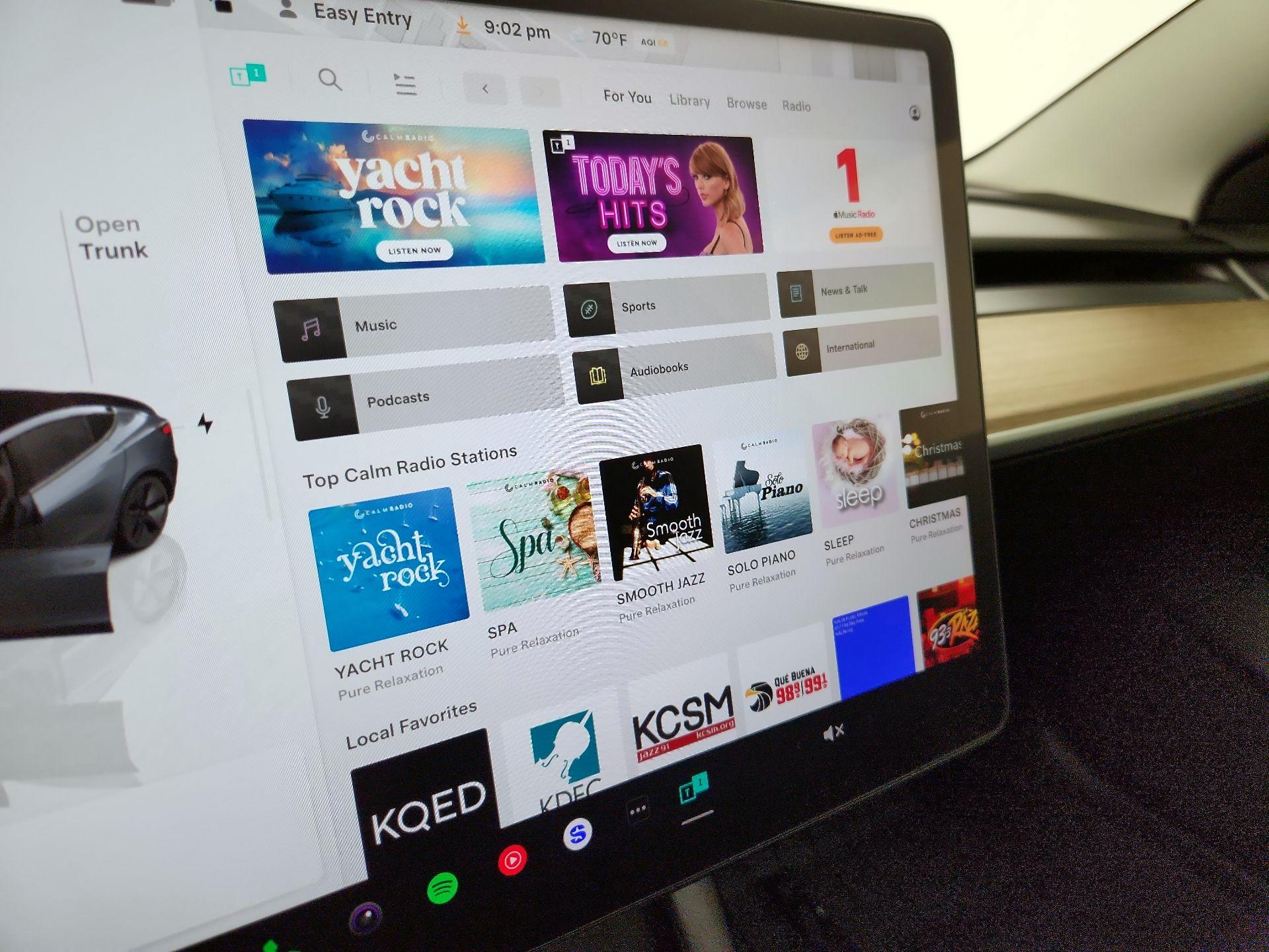 Thumbnail: 2022 Tesla Model 3 - 16