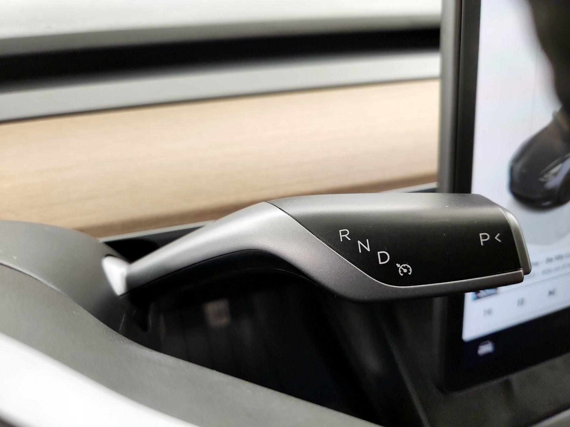 Thumbnail: 2022 Tesla Model 3 - 18