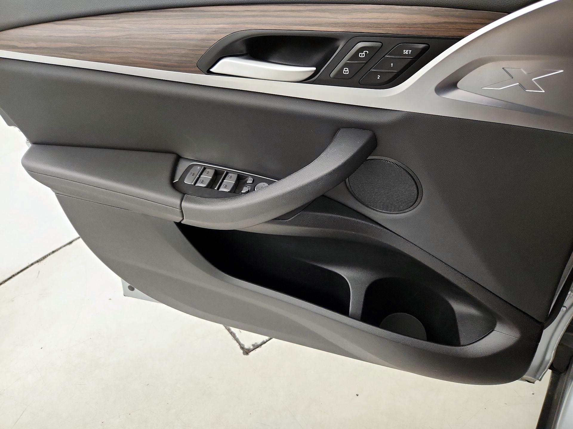 Thumbnail: 2020 BMW X3 - 12
