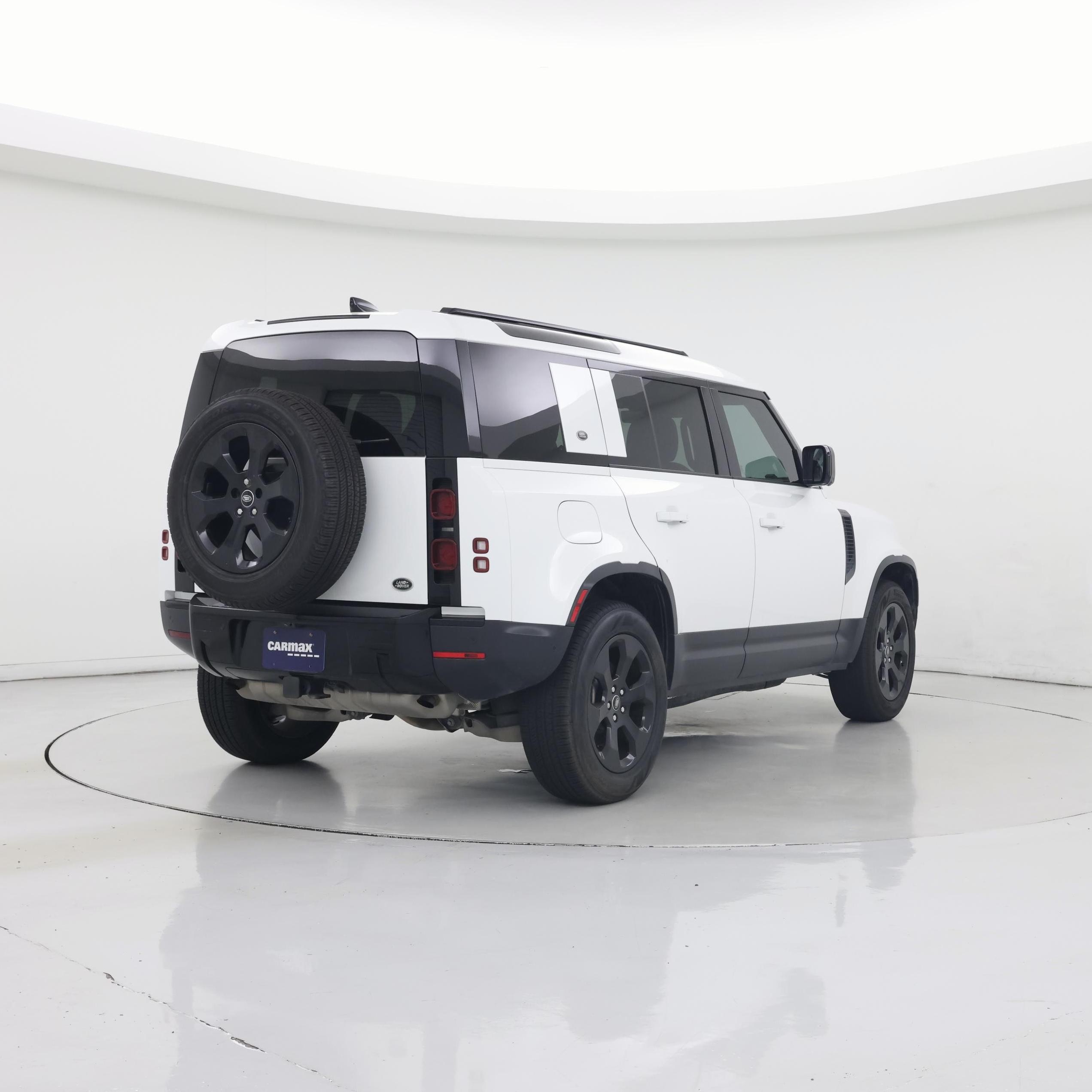 Thumbnail: 2020 Land Rover Defender - 8