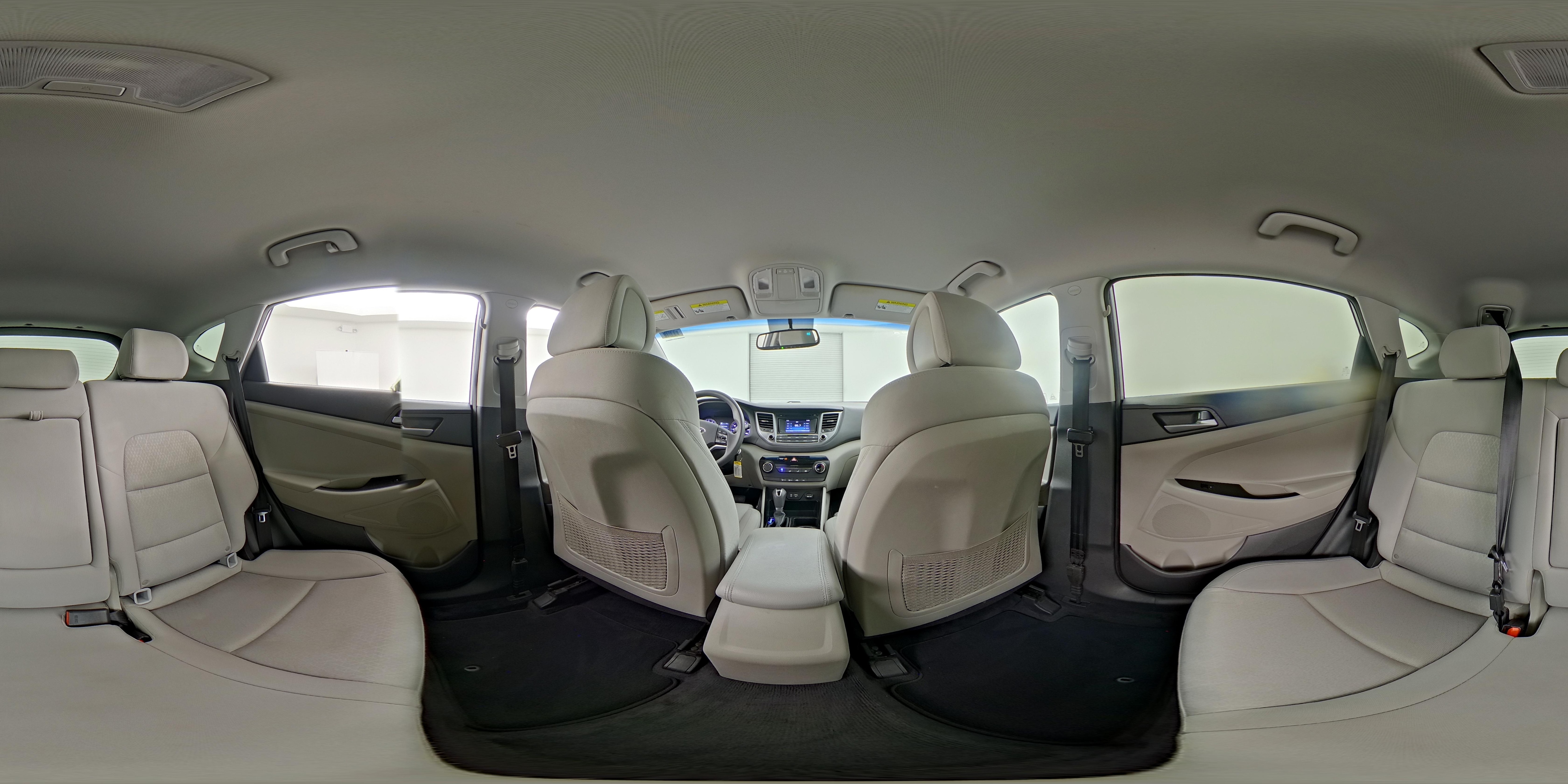 2017 Hyundai Tucson SE - Photo 25