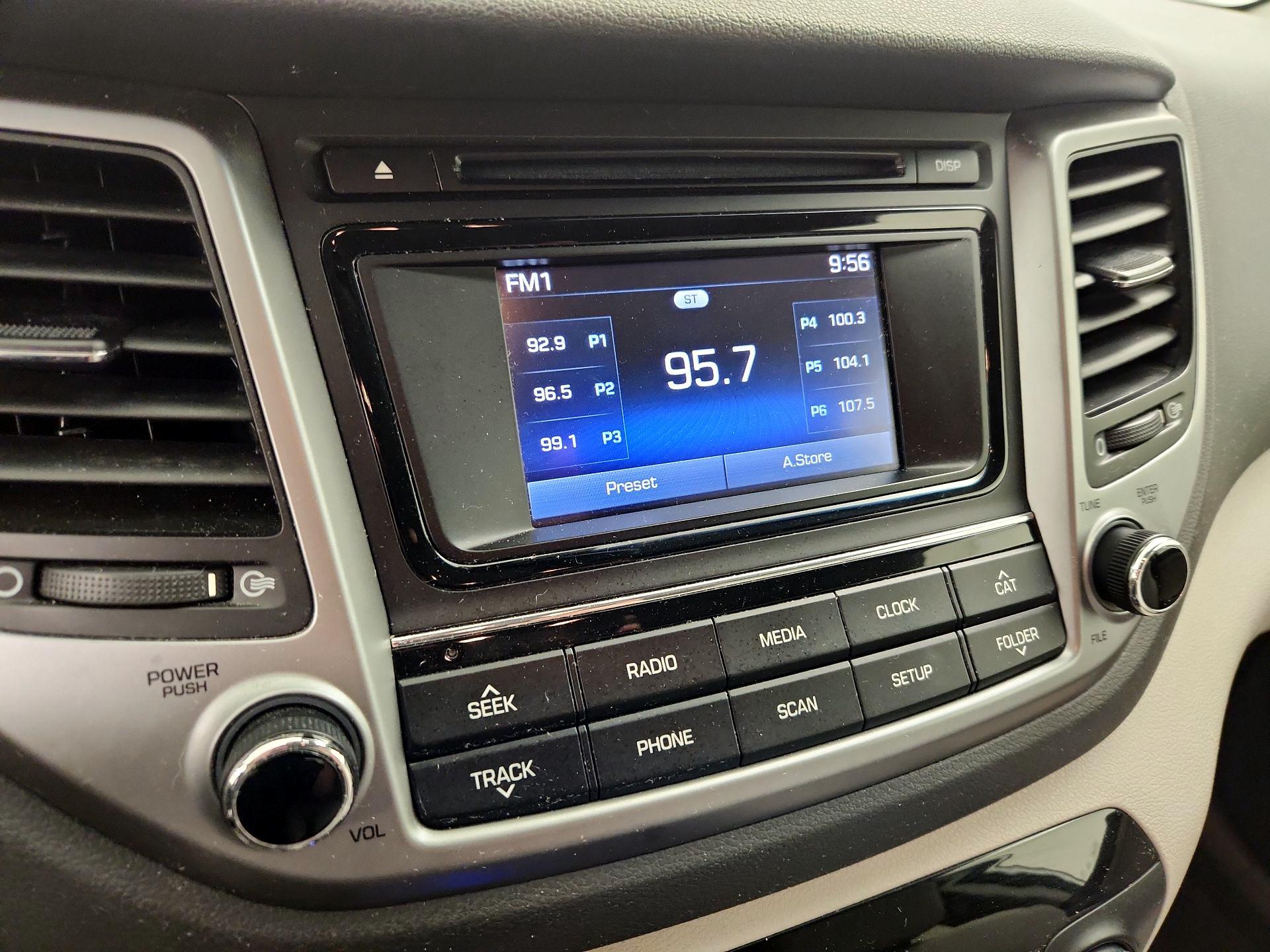 Thumbnail: 2017 Hyundai Tucson - 15